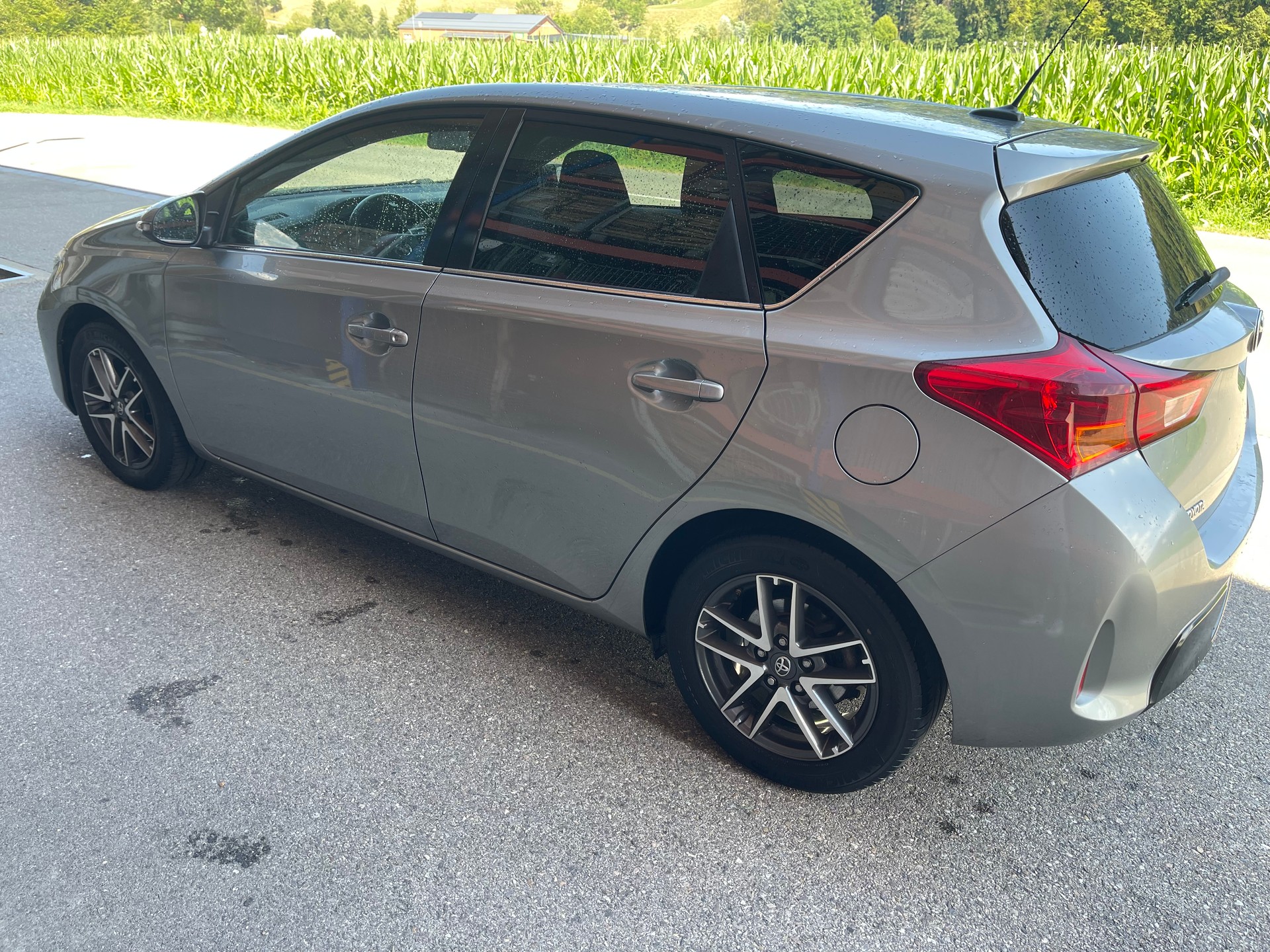 TOYOTA Auris 1.6 Trend-image-4