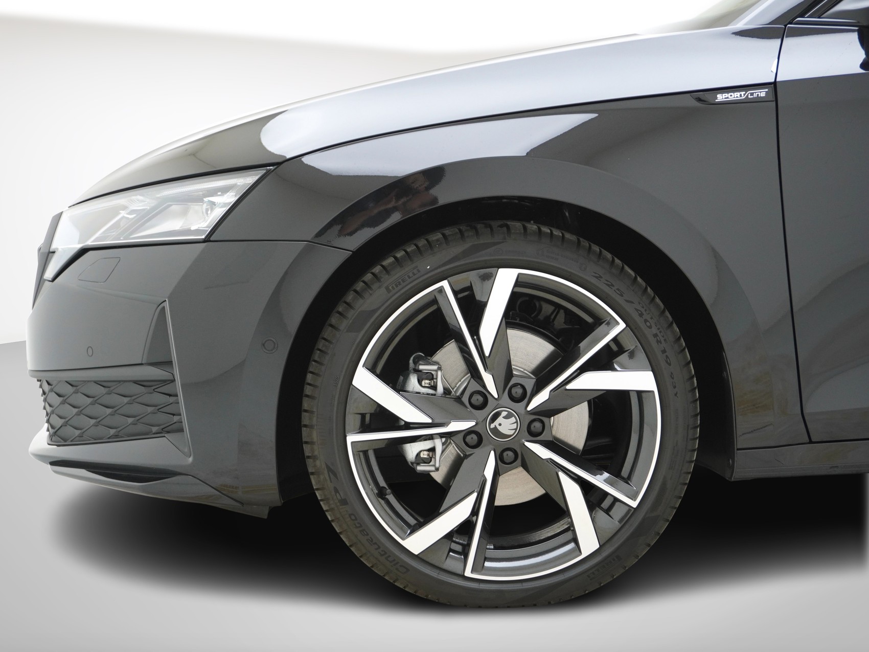 SKODA Octavia 2.0 TSI SportLine 4x4 DSG-image-9