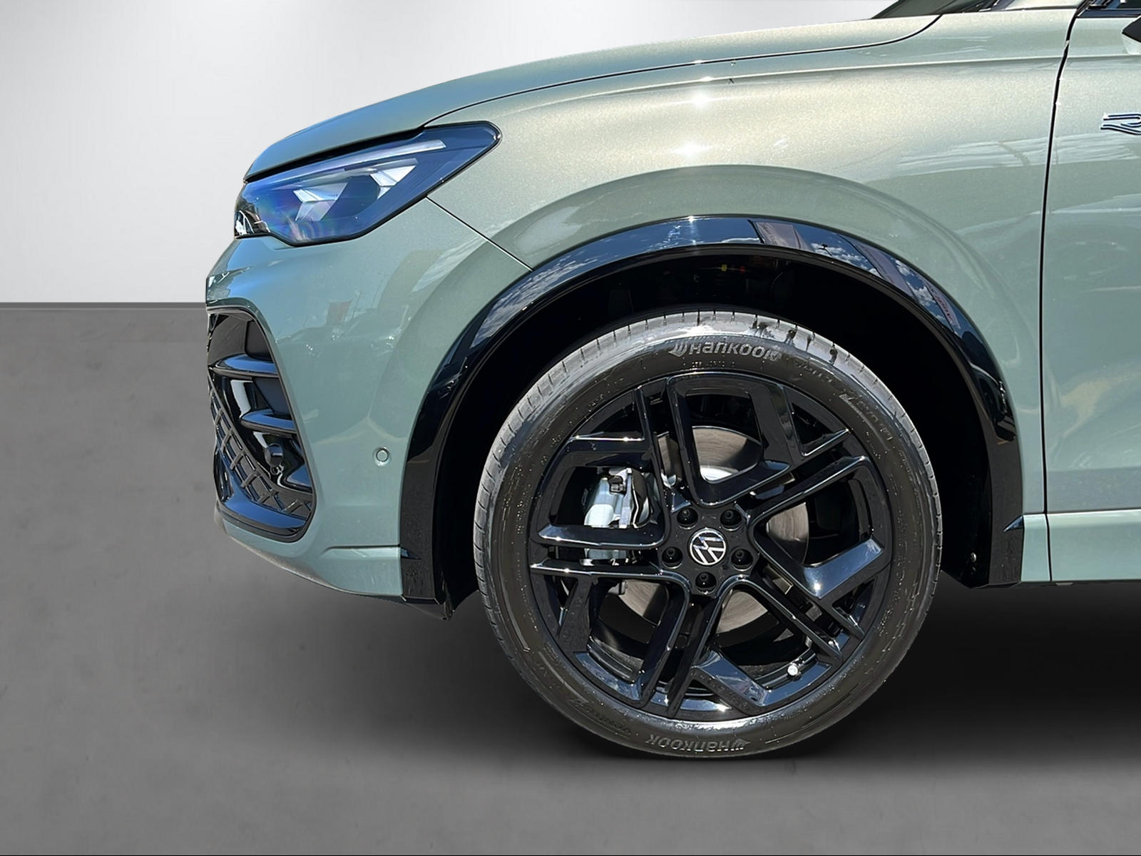 VW Tiguan RL 2.0TDI 193PS 4M 2000ccm 193PS/142kW 4 Zylinder TDI Diesel-image-4