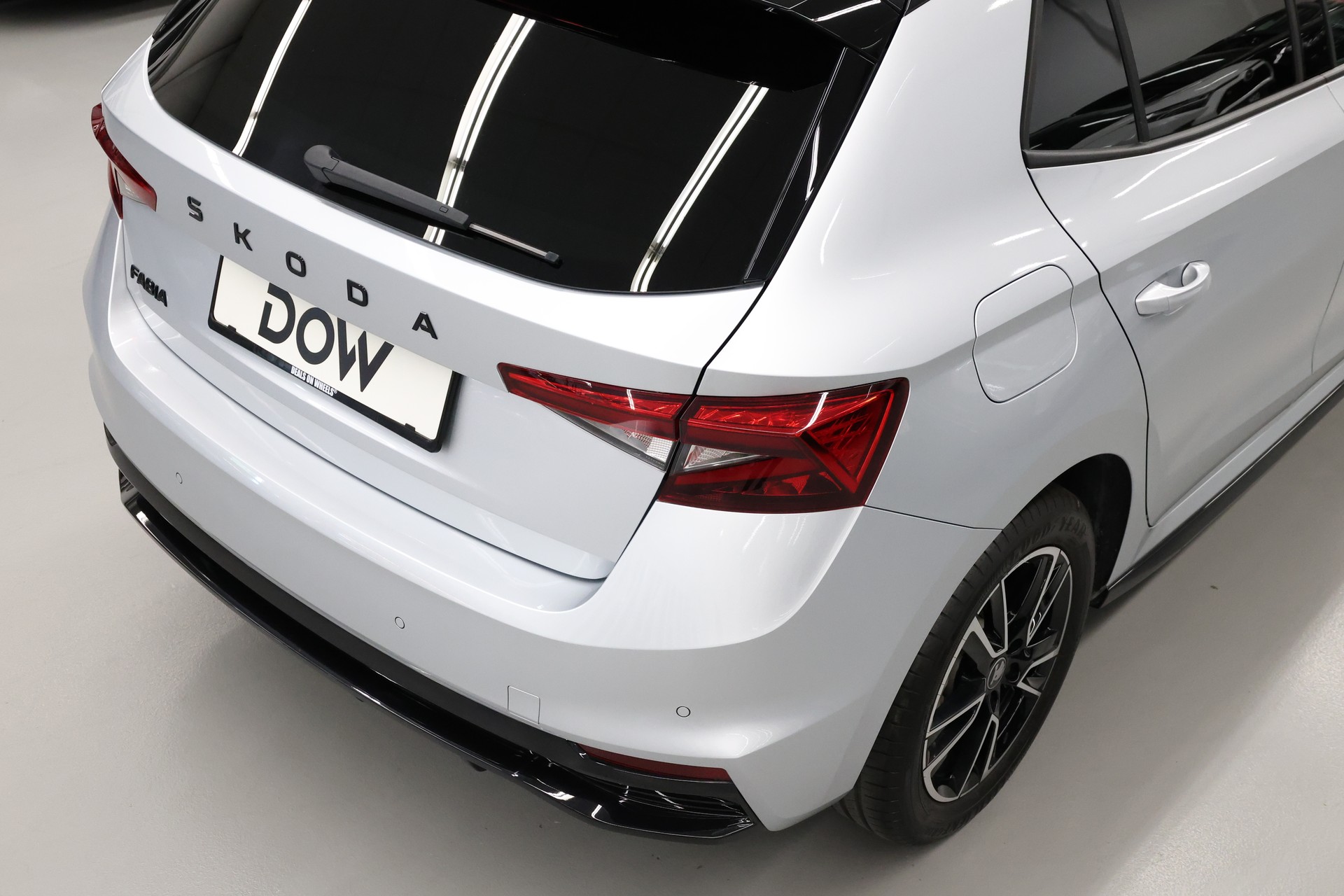 SKODA Fabia 1.0 TSI Monte Carlo DSG-image-9