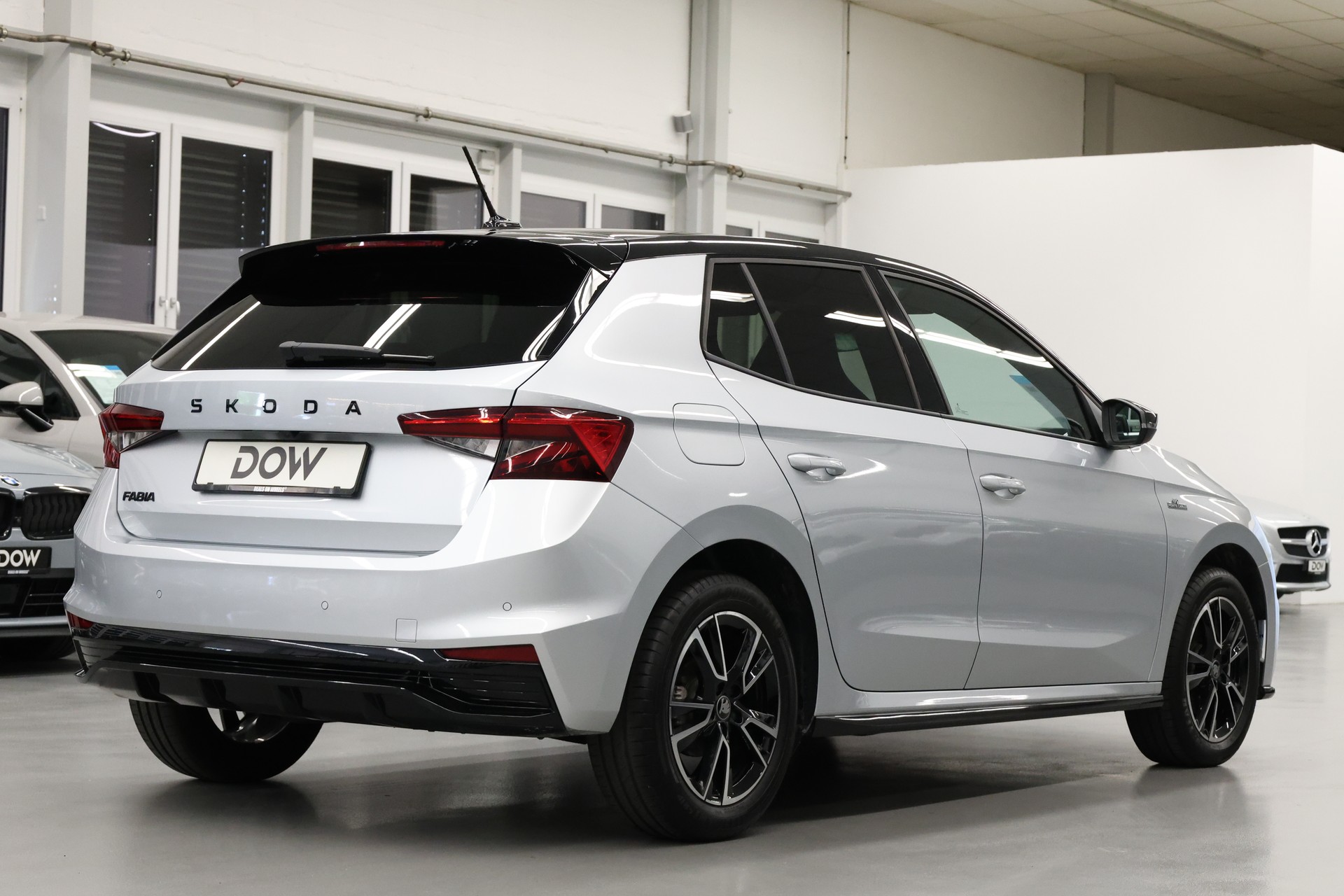 SKODA Fabia 1.0 TSI Monte Carlo DSG-image-7