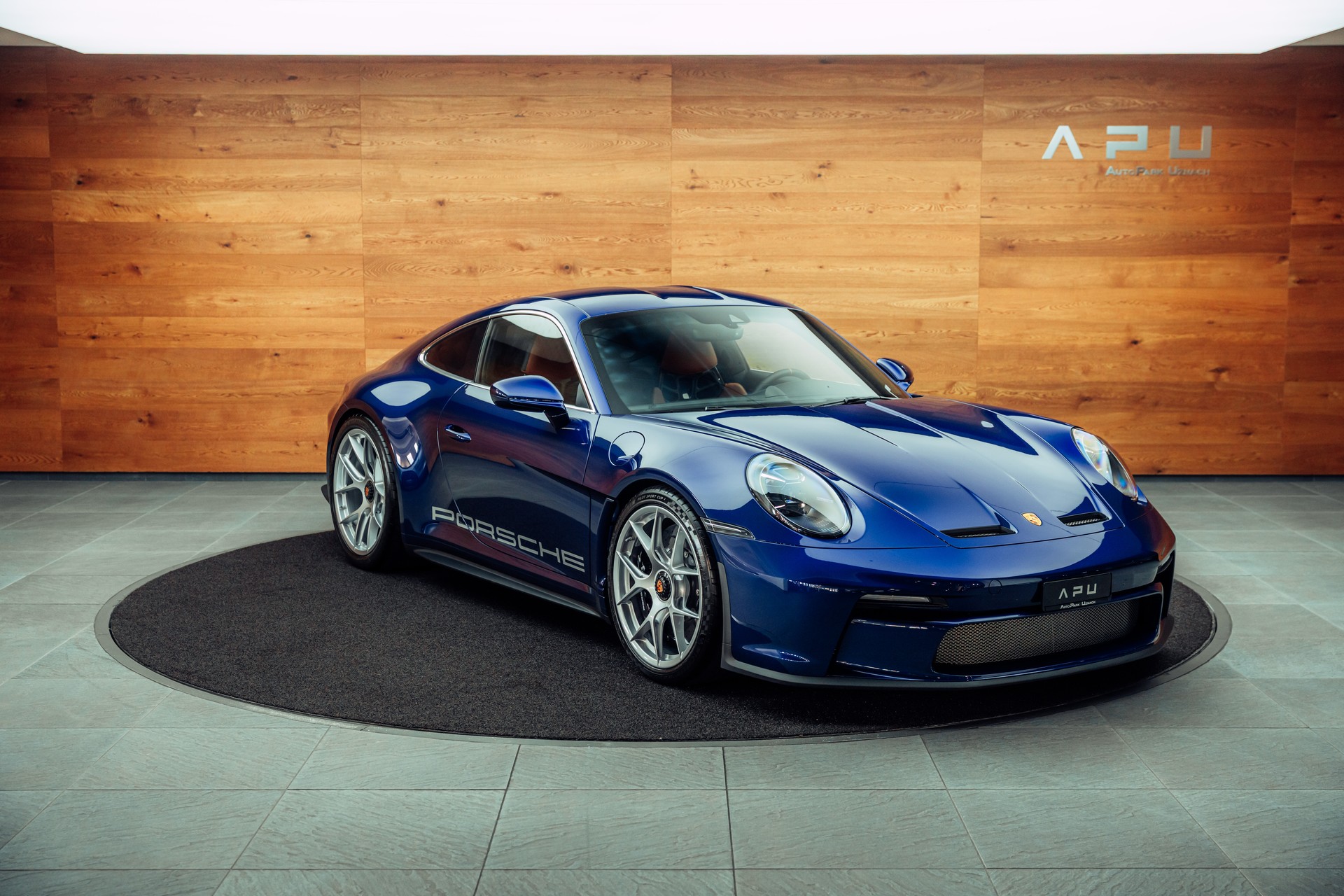 PORSCHE 911 S/T-image-0