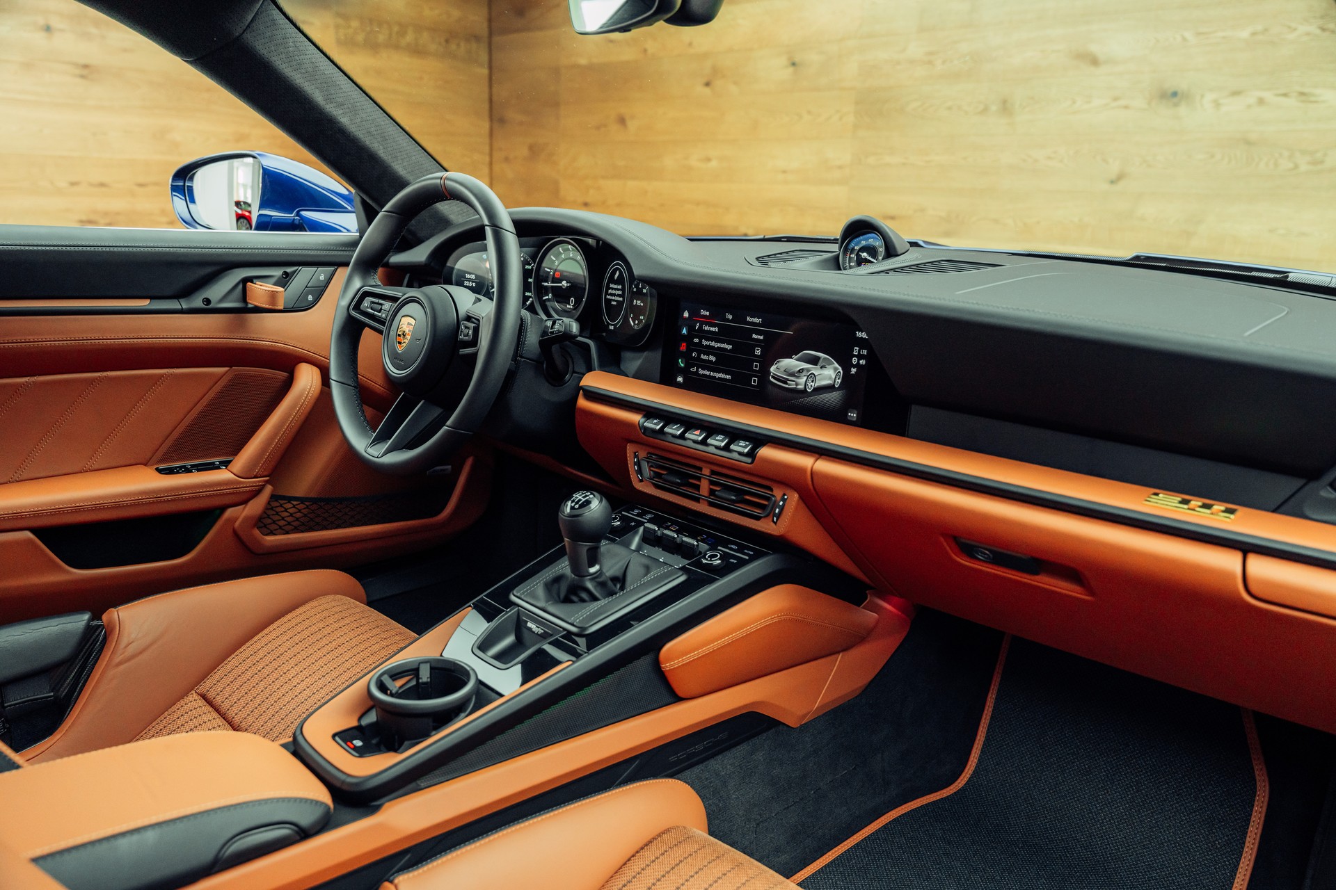PORSCHE 911 S/T-image-5