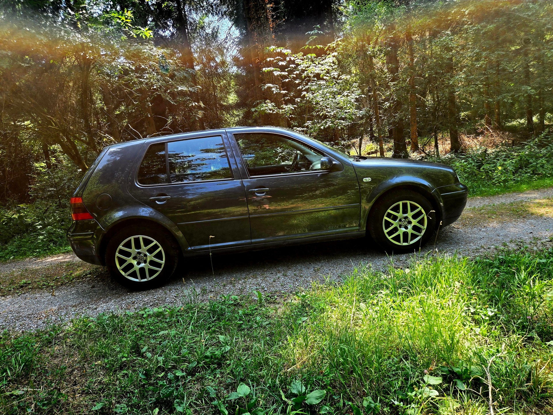 VW Golf 1.6 16V Pacific-image-15