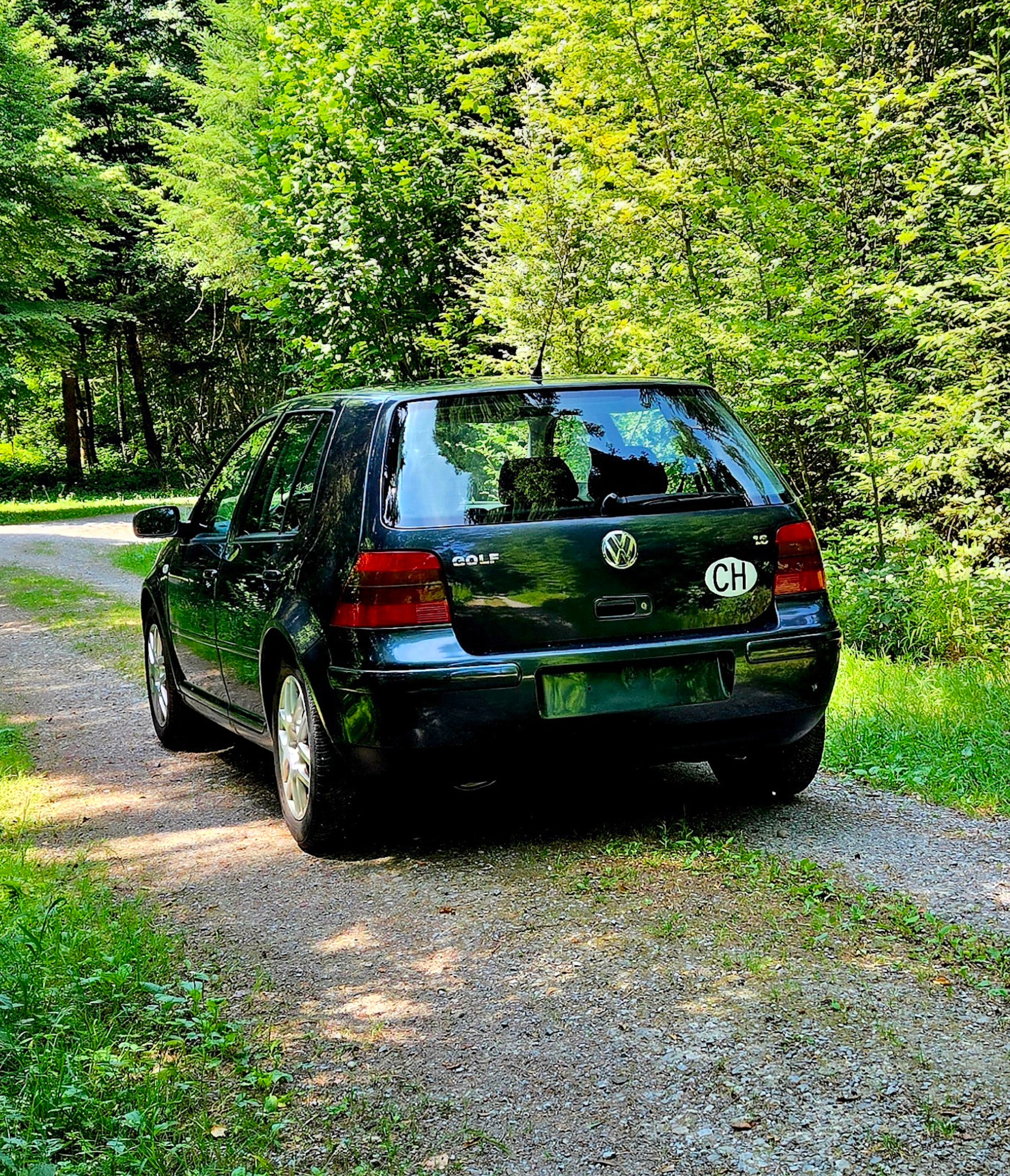 VW Golf 1.6 16V Pacific-image-1