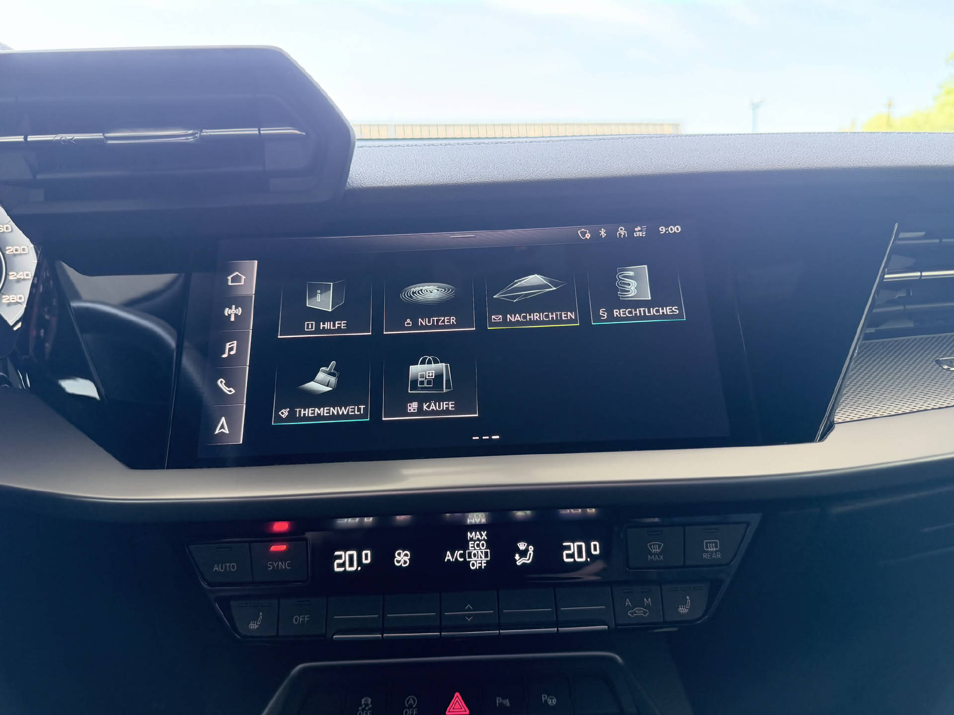 AUDI A3 Sportback 2.0 40 TFSI S Line quattro S-Tronic-image-16