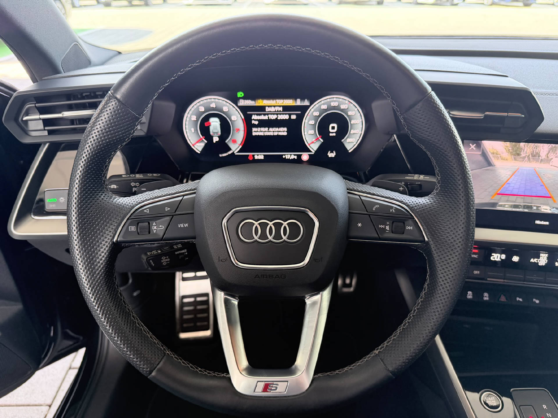 AUDI A3 Sportback 2.0 40 TFSI S Line quattro S-Tronic-image-7