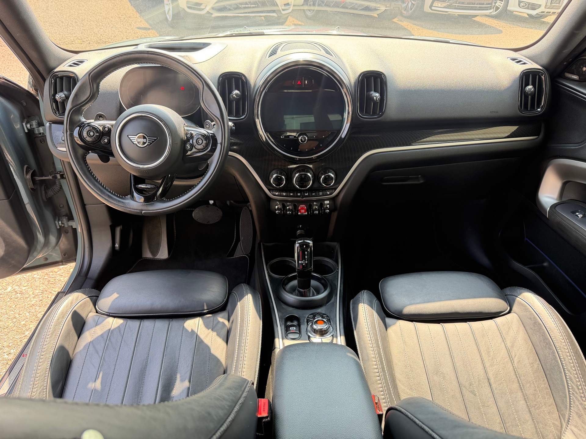 MINI Countryman Cooper S ALL4 Steptronic-image-8