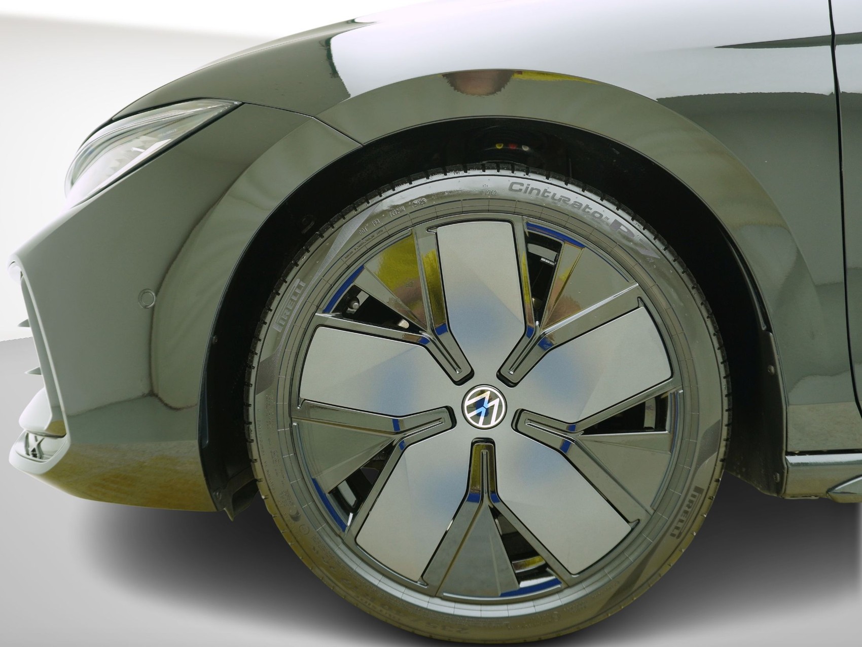 VW Passat Variant 2.0 TSI DSG R-Line 4Motion **VW Werksgarantie bis 10/2030**-image-6