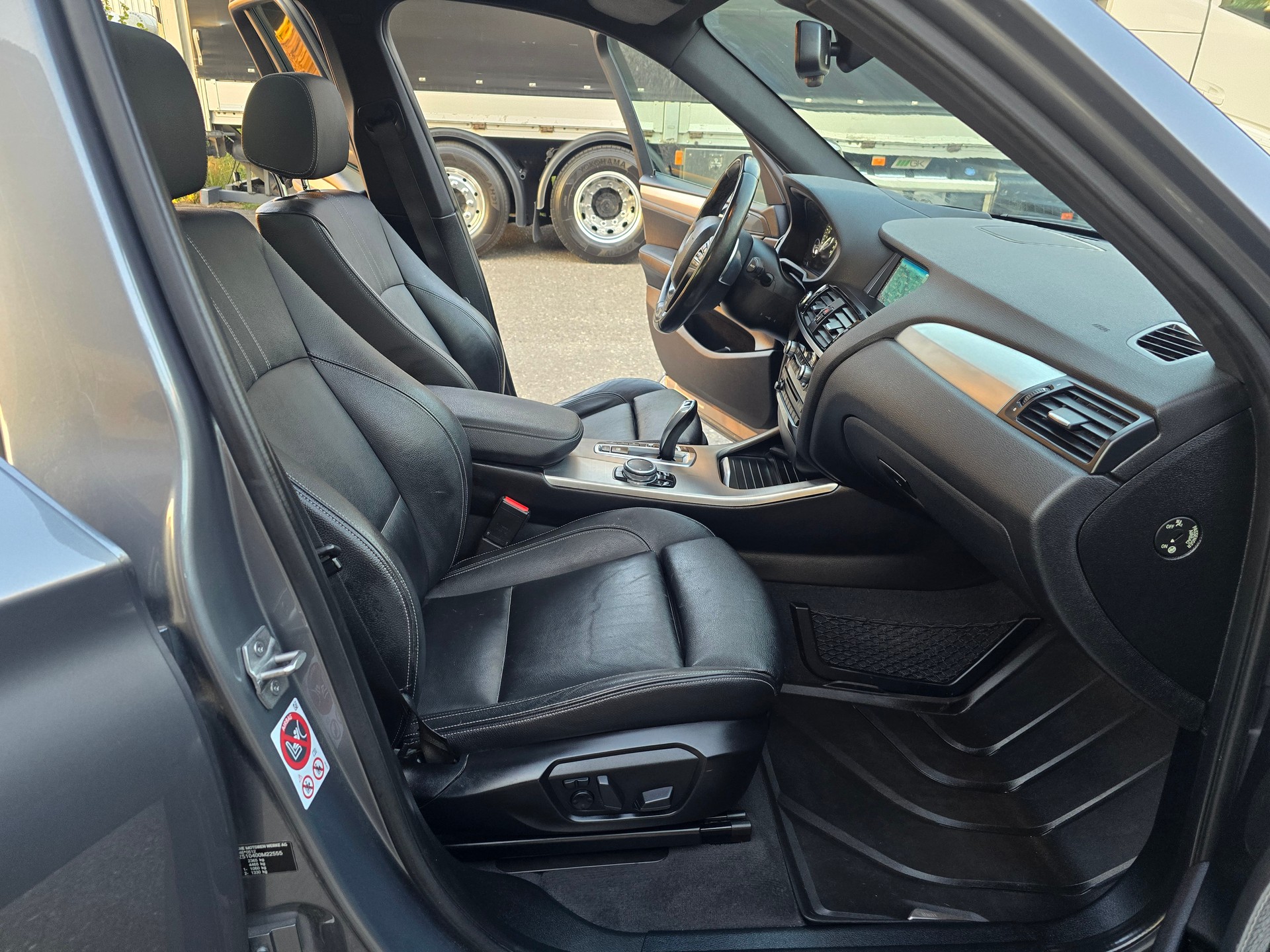 BMW X3 xDrive 20d M Sport Steptronic-image-16