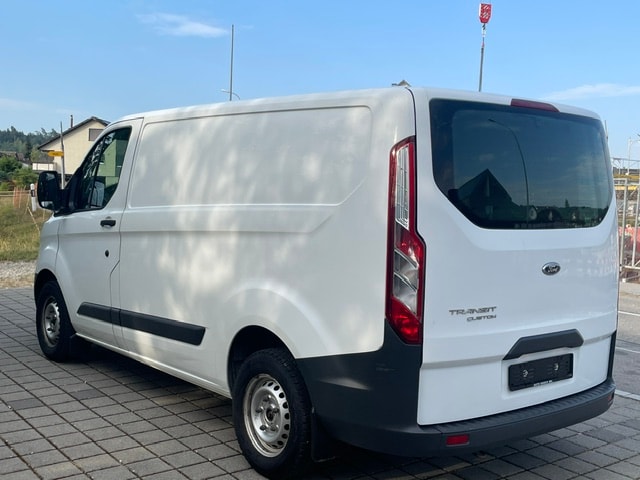FORD Transit Custom Van 250 L1H1 Ambiente-image-8