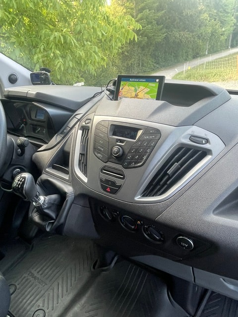 FORD Transit Custom Van 250 L1H1 Ambiente-image-13