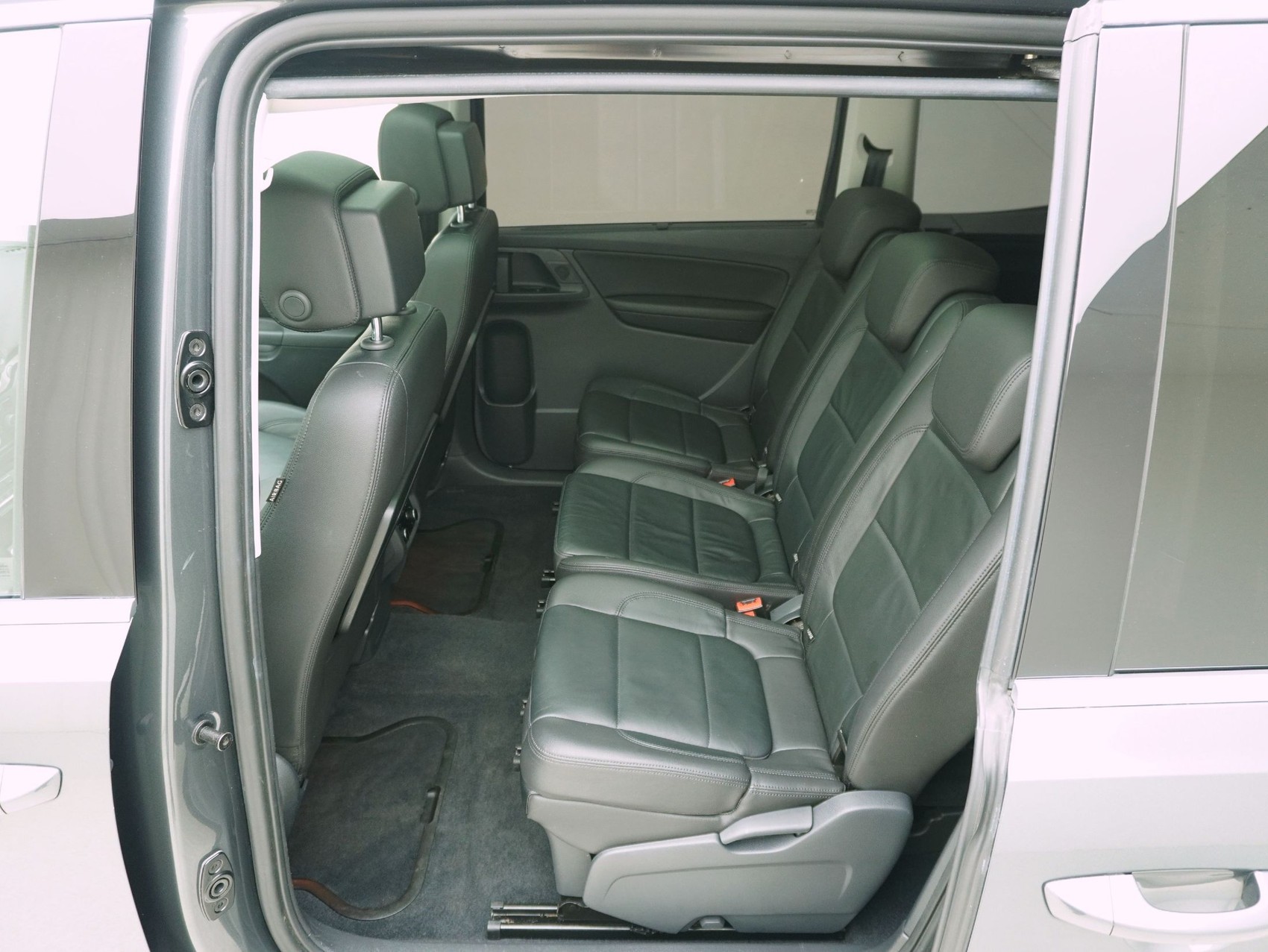SEAT Alhambra 2.0 TDI DSG Style 4x4-image-11