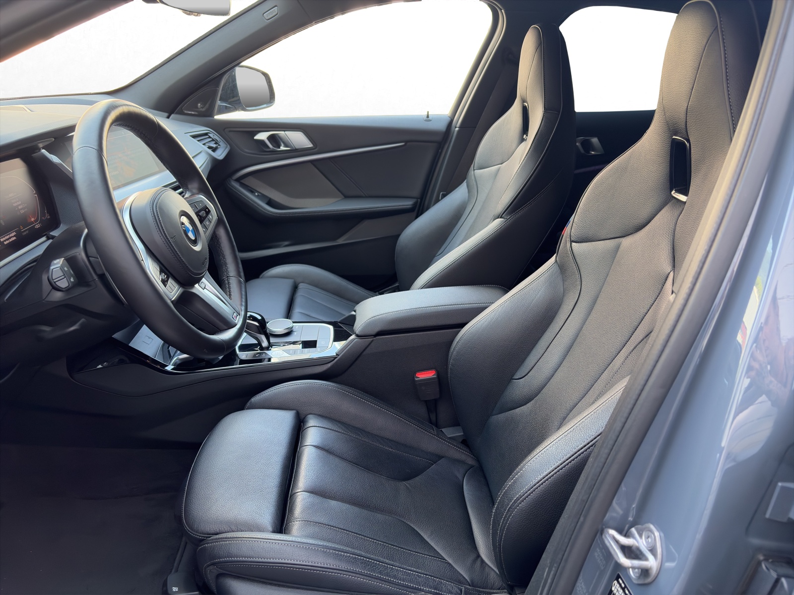 BMW M135i xDrive-image-9