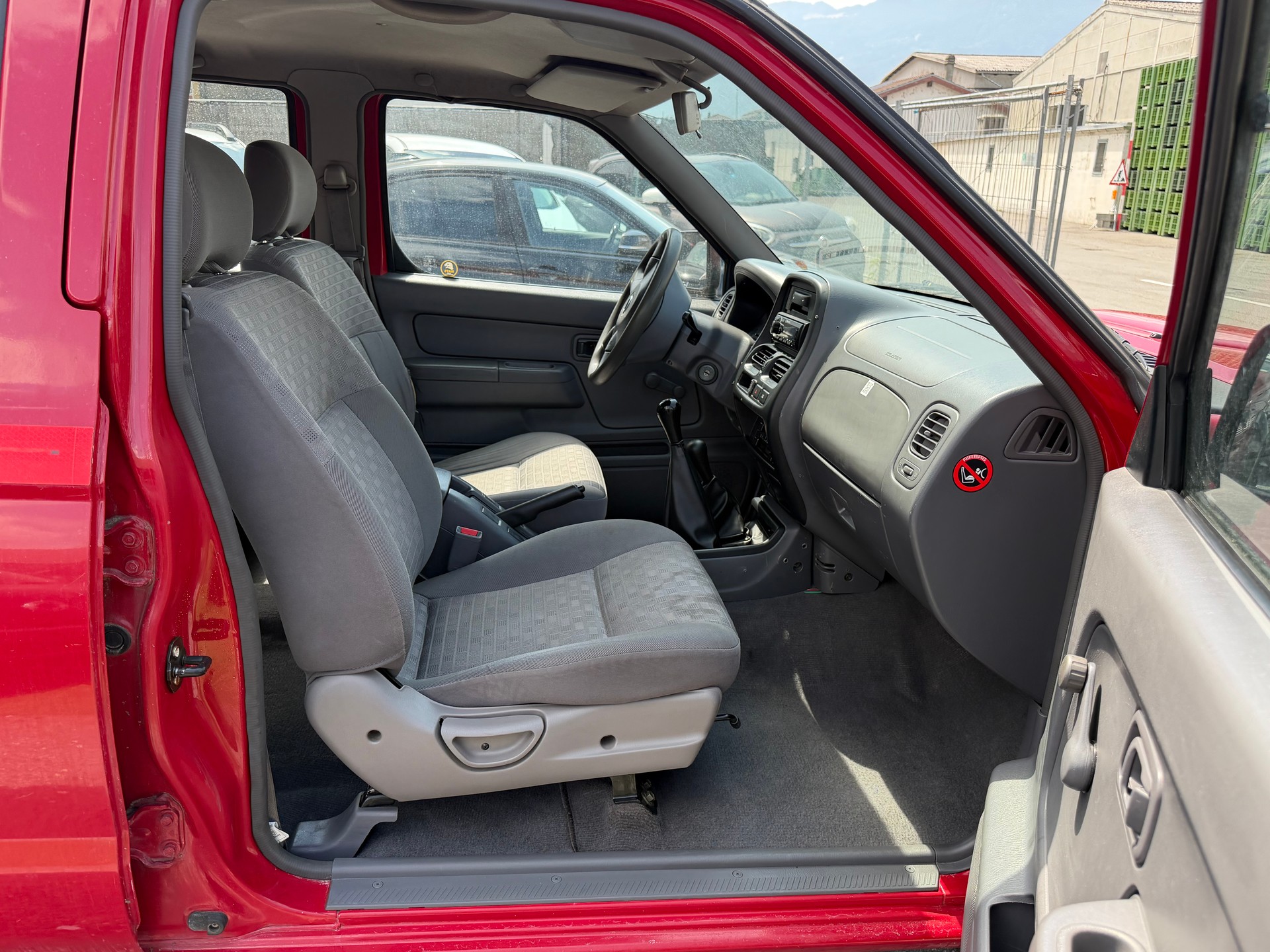 NISSAN Double Cab Navara 2.5 Di 4x4-image-7