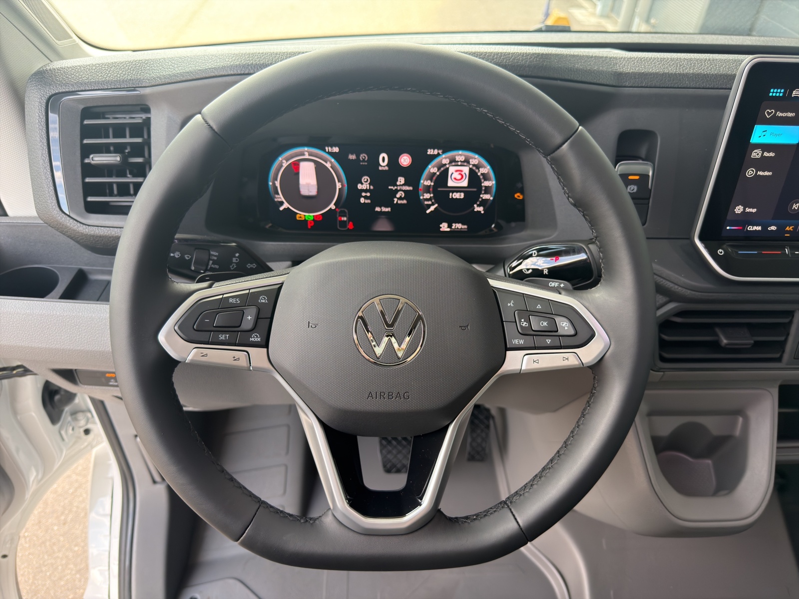VW Crafter 35 Kaw. 3640 2.0 TDI 140 Entry-image-14