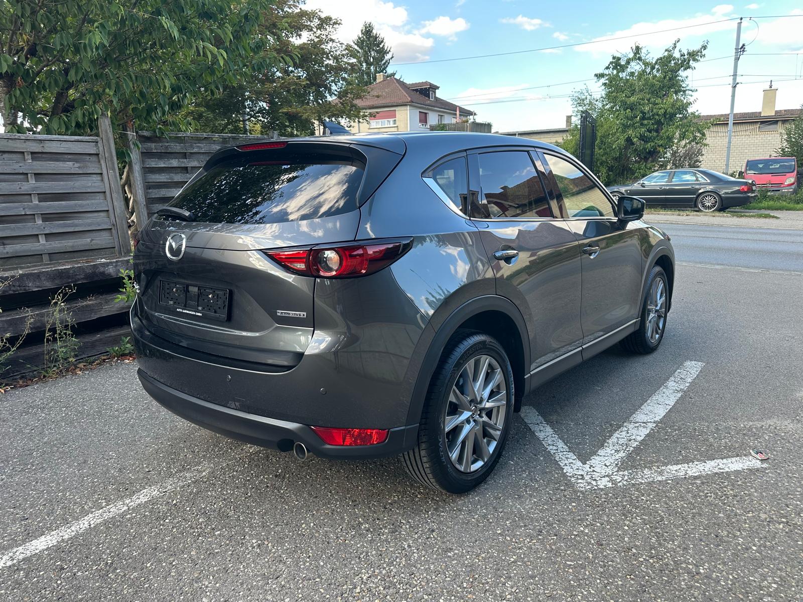 MAZDA CX-5 SKYACTIV-D 184 Revolution AWD Automat-image-2