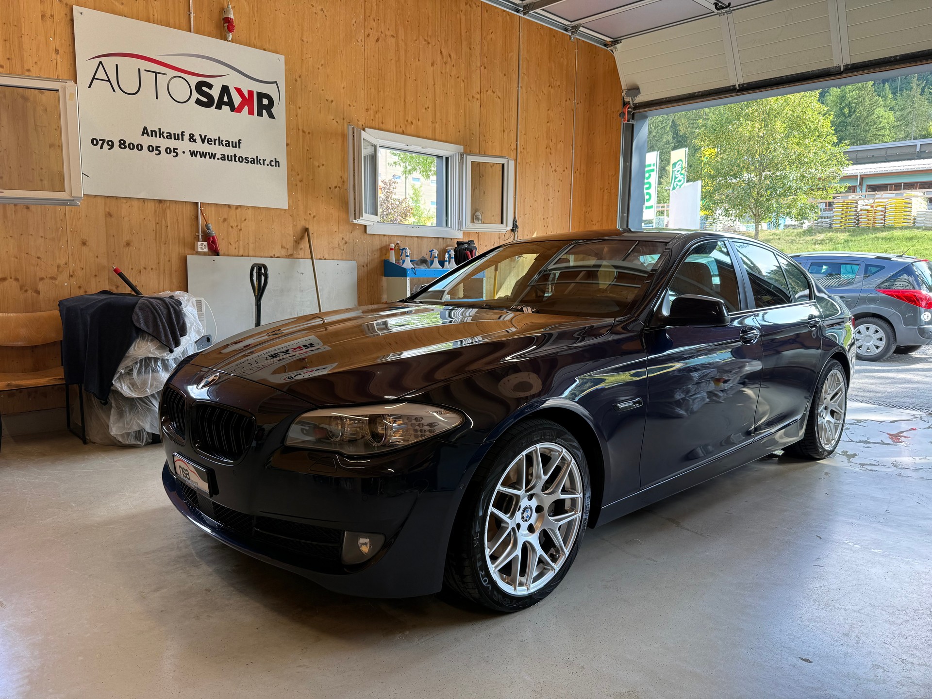 BMW 535i xDrive Steptronic-image-0