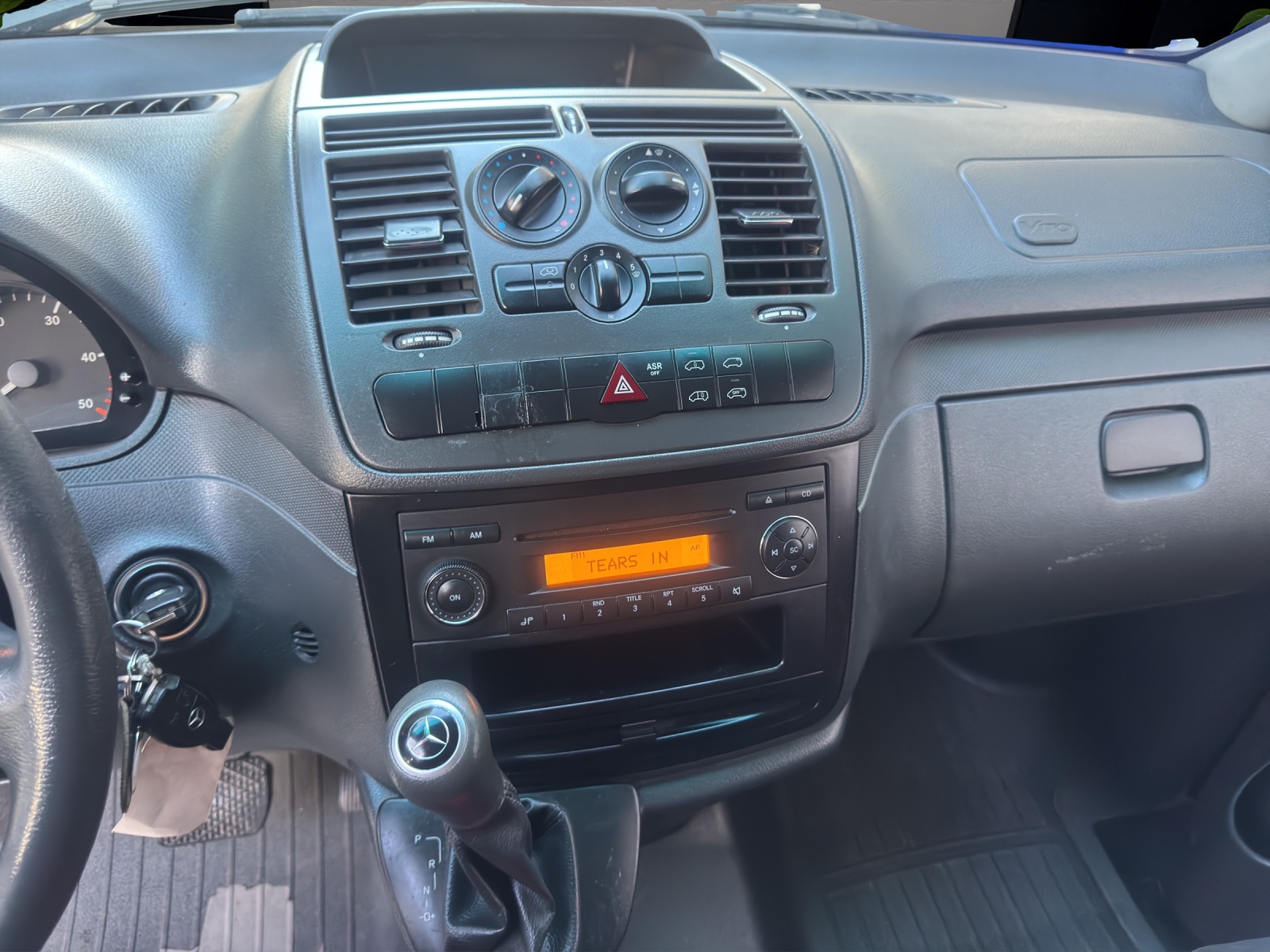 MERCEDES-BENZ Vito 113 CDI Blue Efficiency L A-image-12