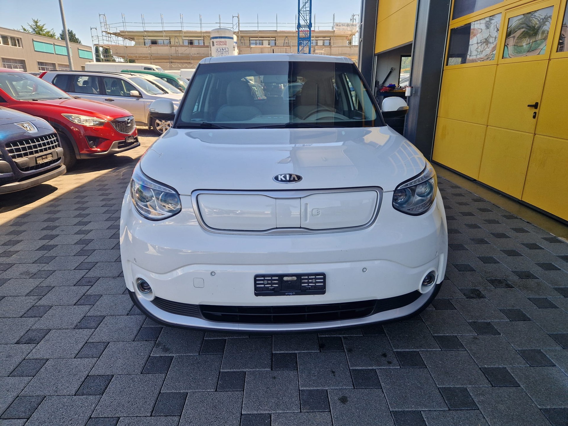 KIA Soul EV Trend-image-1