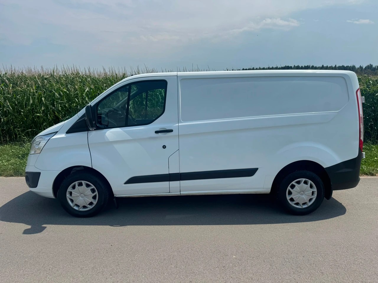 FORD Transit Custom Van 270 L1H1 Trend-image-4