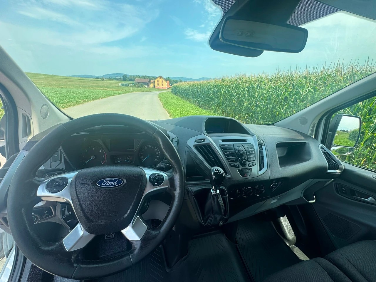FORD Transit Custom Van 270 L1H1 Trend-image-8