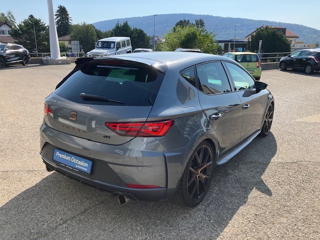 SEAT Leon 2.0 TSI Cupra R-image-6