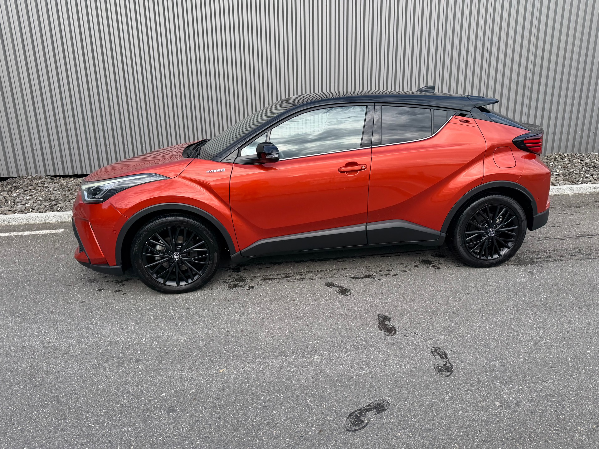 TOYOTA C-HR 2.0 HSD CVT Style-showroom-element-1
