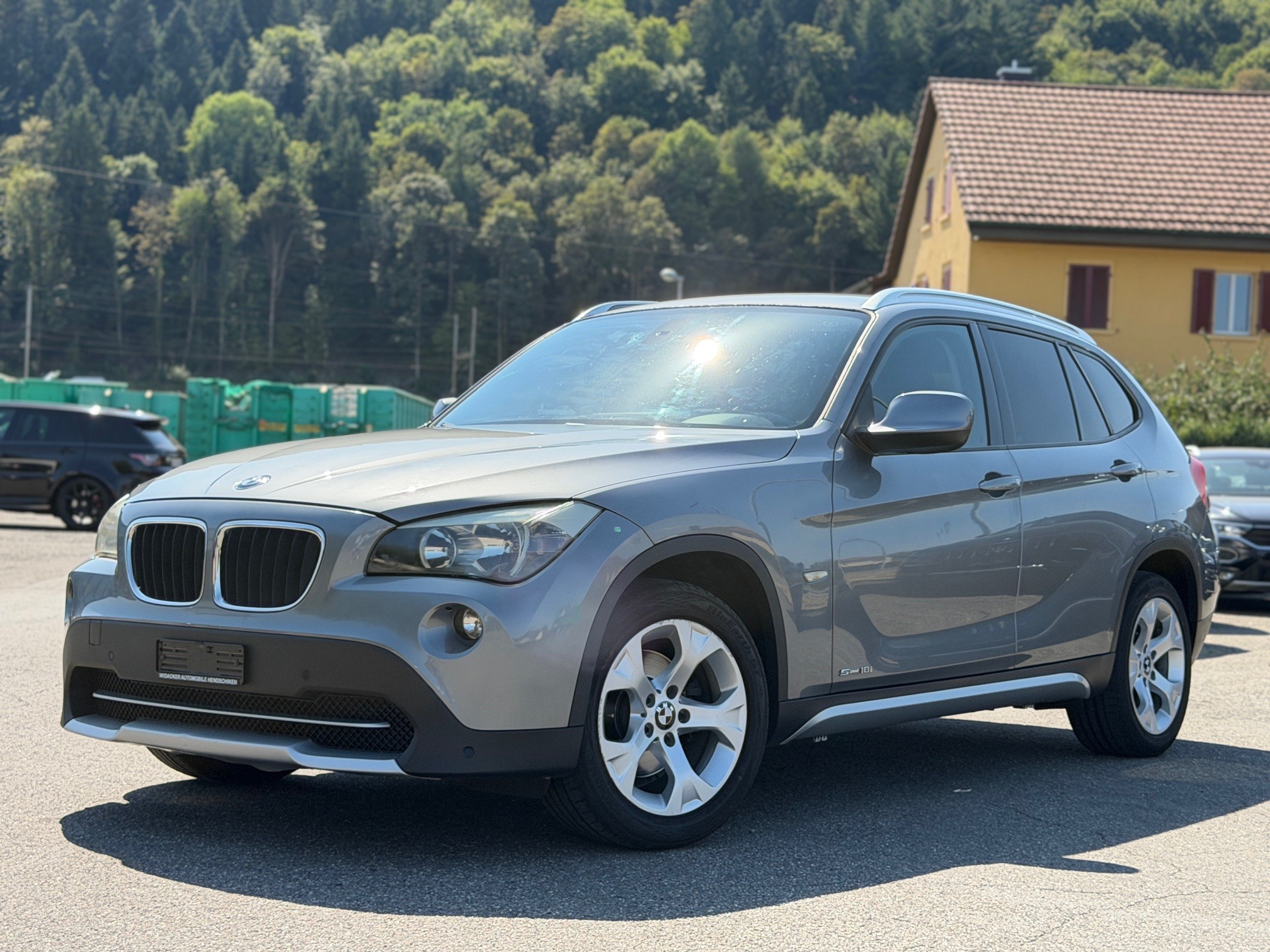 Car photo