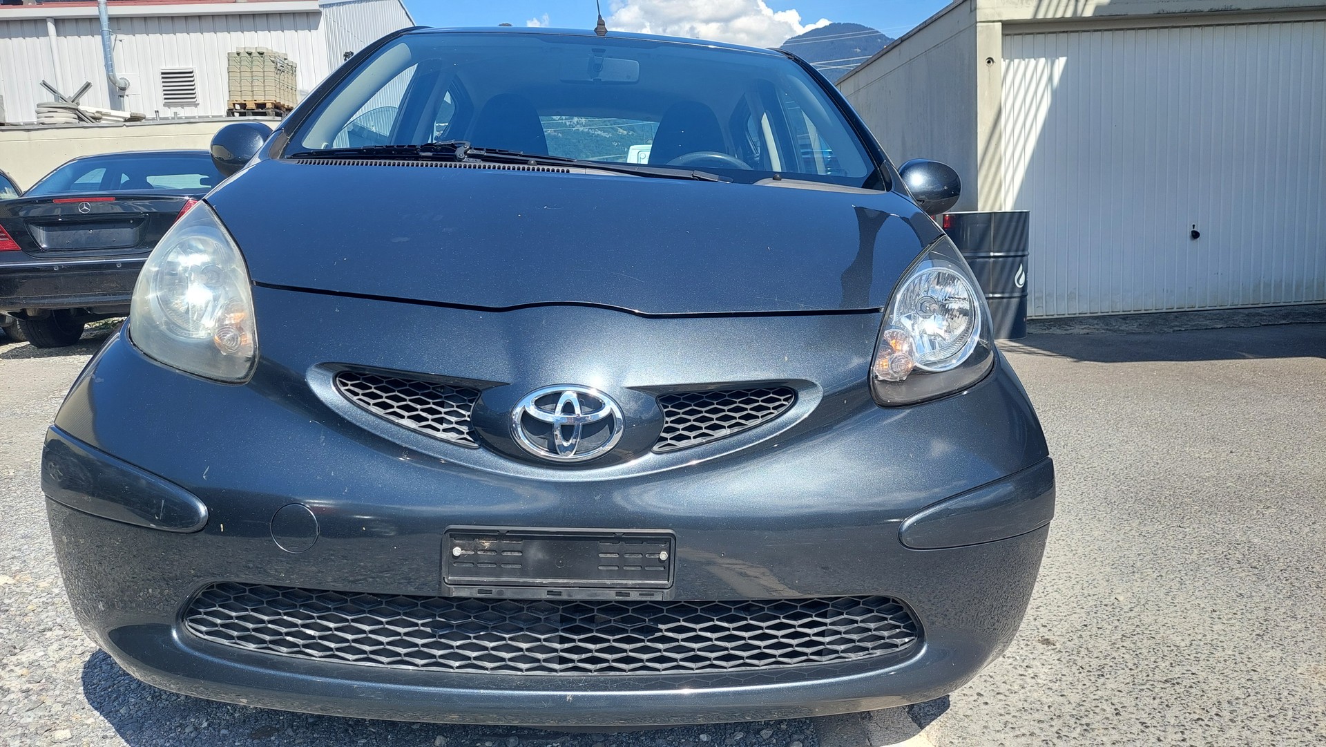 TOYOTA Aygo 1.0 Linea Sol-image-0
