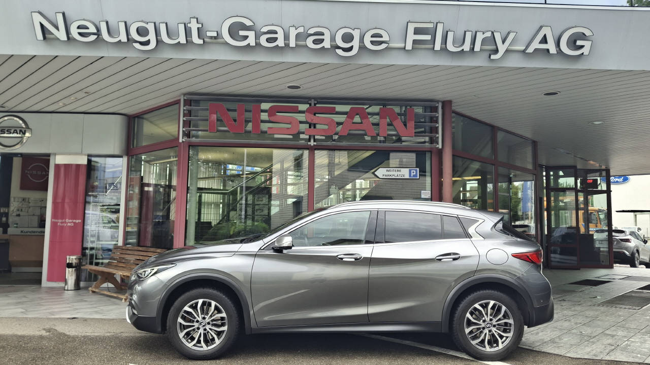 INFINITI QX30 2.2d Premium Tech DCT AWD-image-0