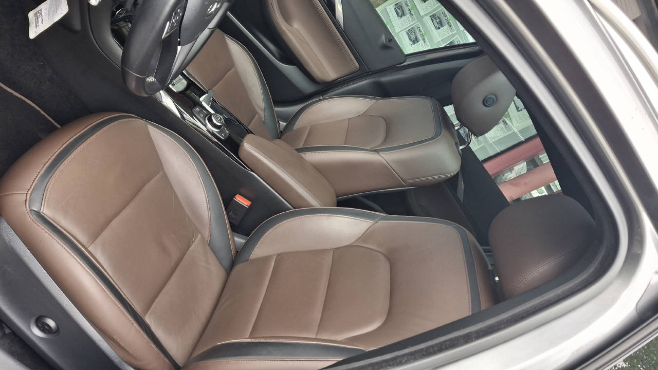 INFINITI QX30 2.2d Premium Tech DCT AWD-image-9