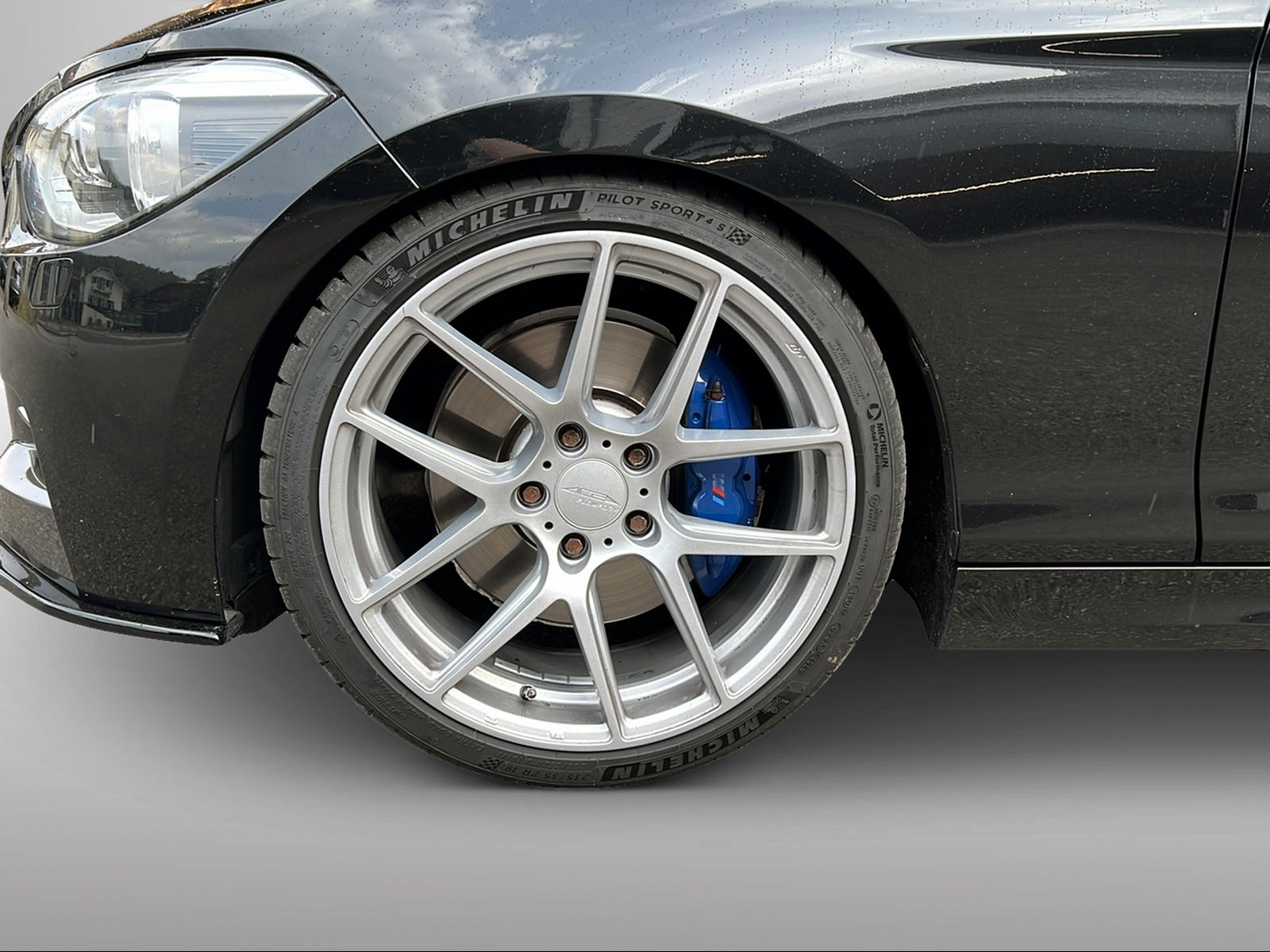 BMW M135i-image-7