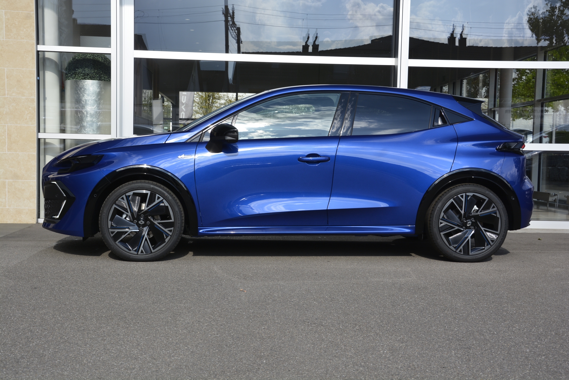 RENAULT CLIO esprit Alpine full hybrid E-Tech 160-image-2