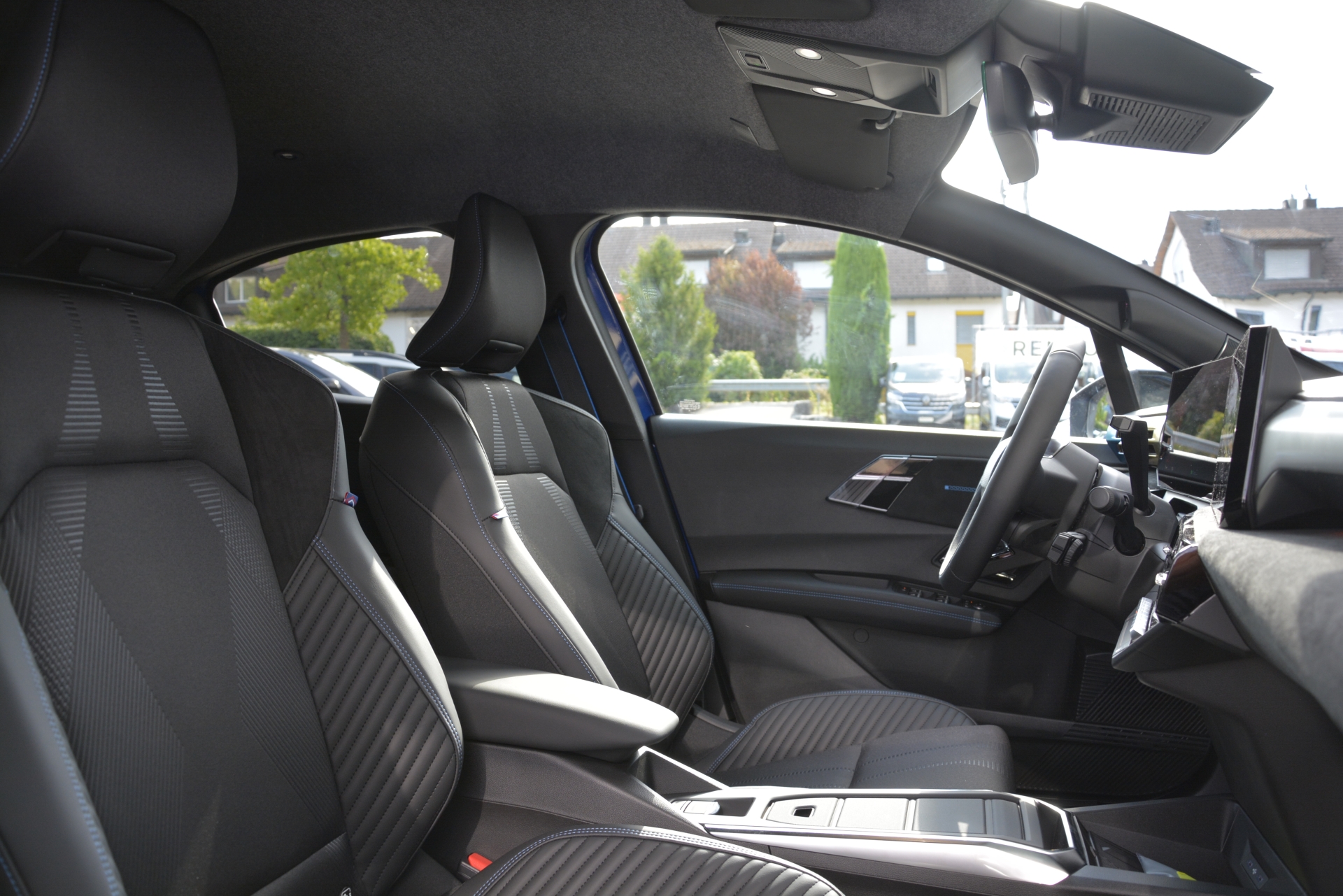 RENAULT CLIO esprit Alpine full hybrid E-Tech 160-image-7