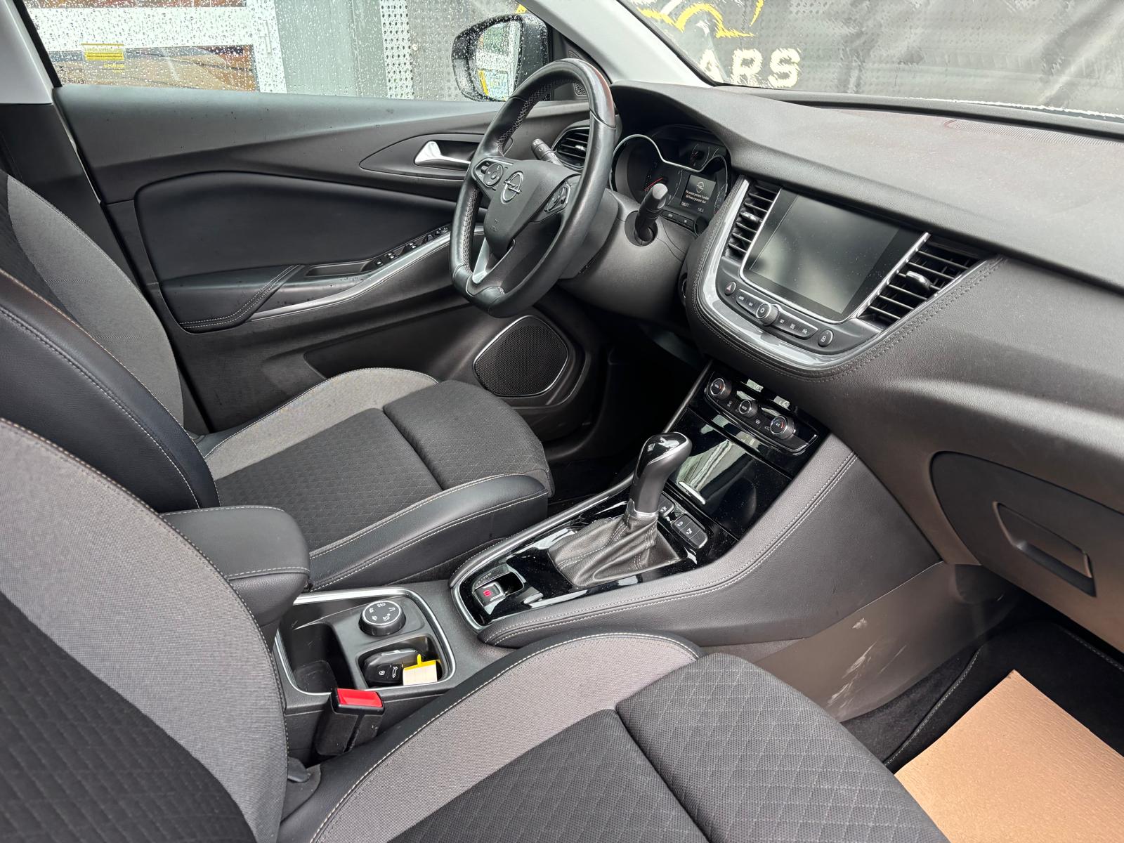 OPEL Grandland X 1.2i TP Ultimate Automatik-image-7