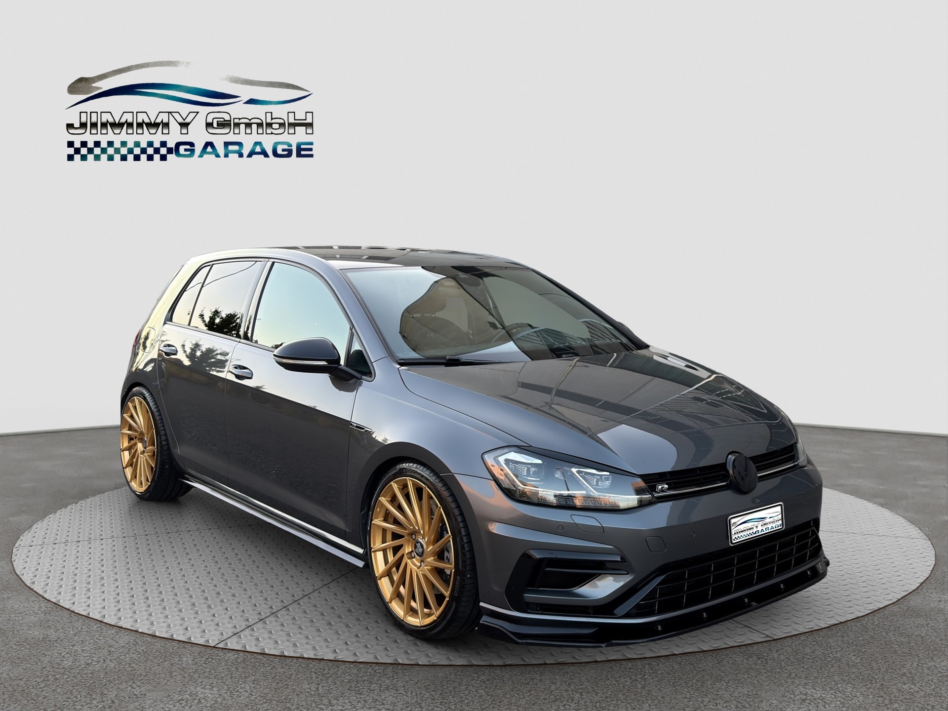 VW Golf 2.0 TSI R 4Motion DSG-image-7