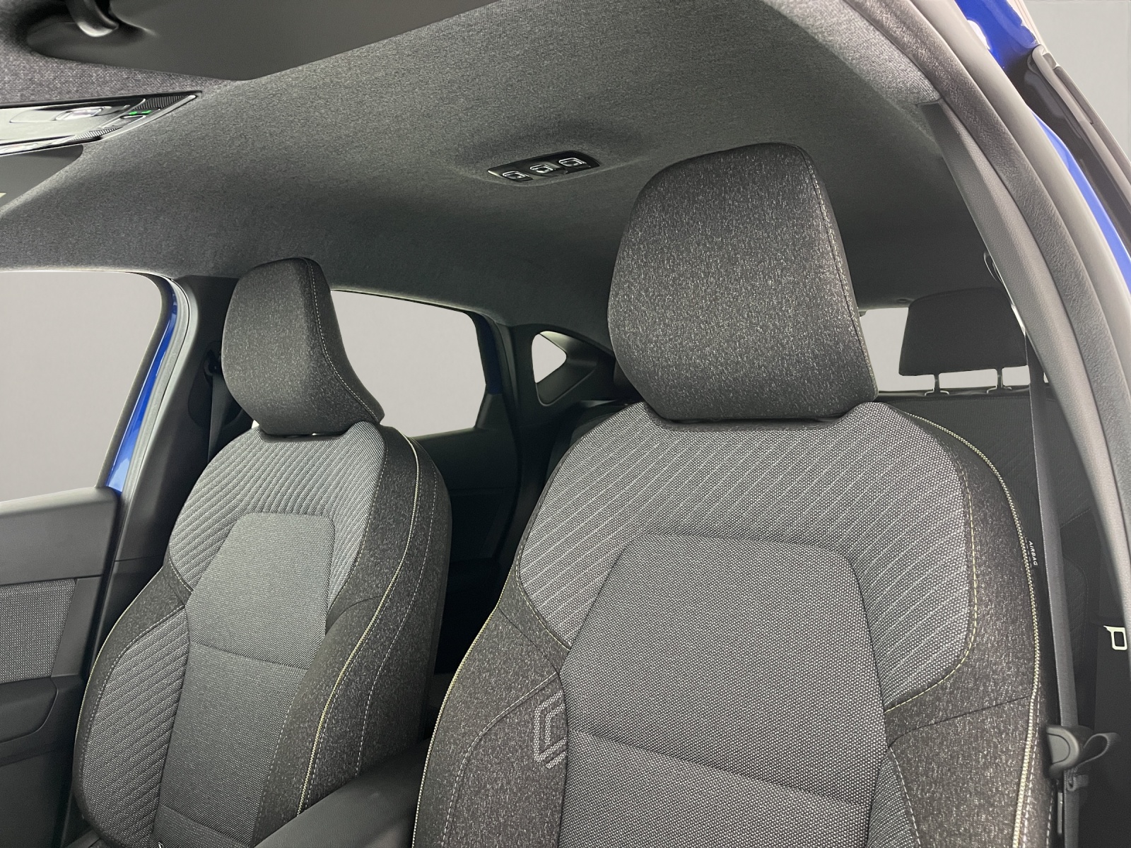 RENAULT Captur 1.8 E-Tech techno-image-14