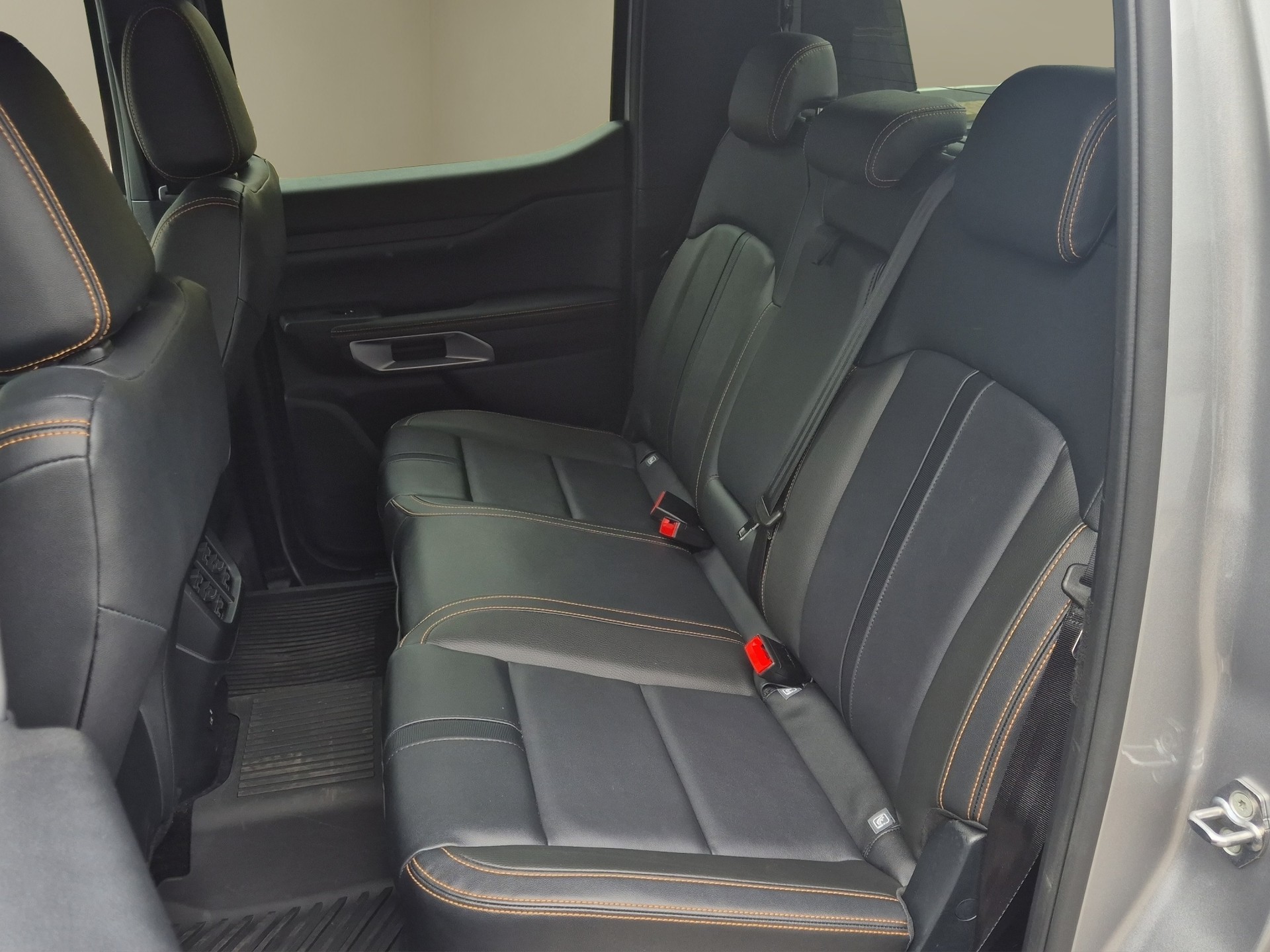 FORD Ranger Wildtrak 3.0 Eco Blue e-4WD Automat-image-14