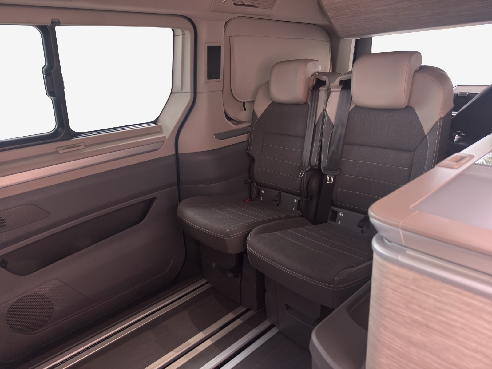 VW California 2.0 TDI Ocean Liberty-image-11