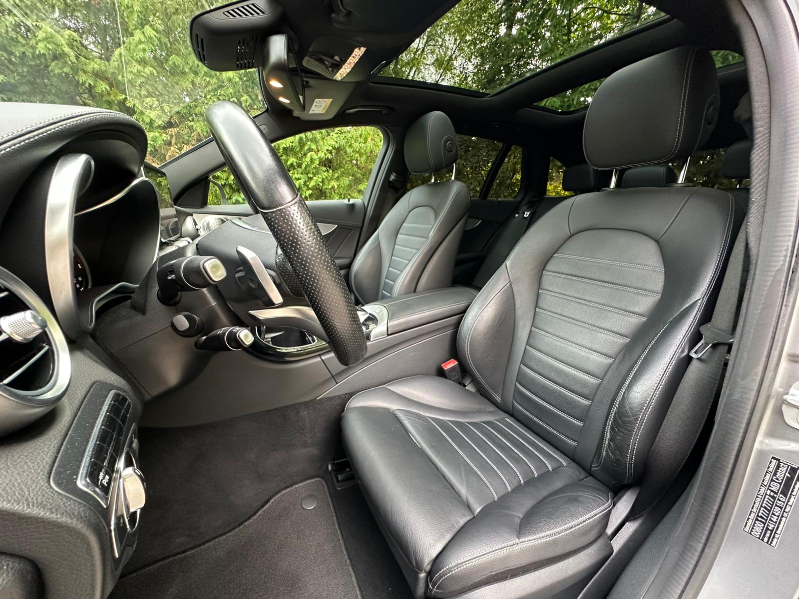 MERCEDES-BENZ C 400 AMG Line 4Matic 7G-Tronic-image-12