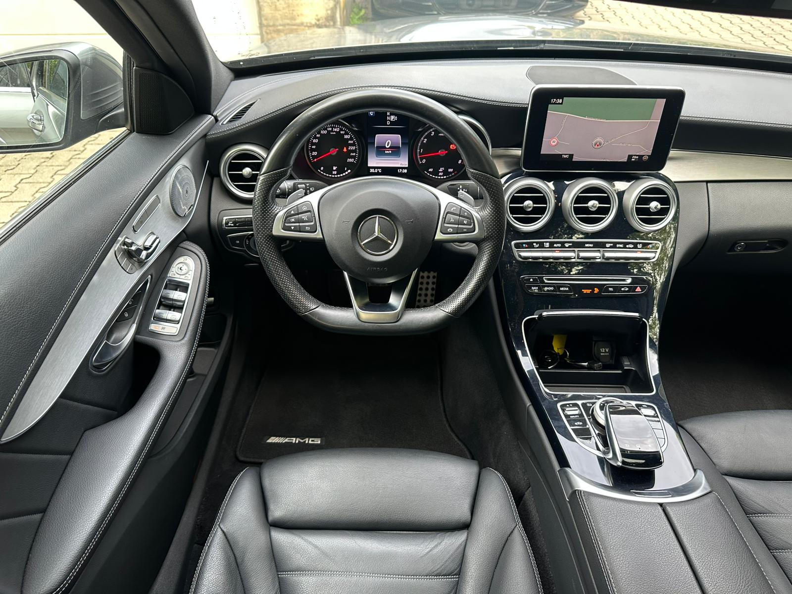 MERCEDES-BENZ C 400 AMG Line 4Matic 7G-Tronic-image-20