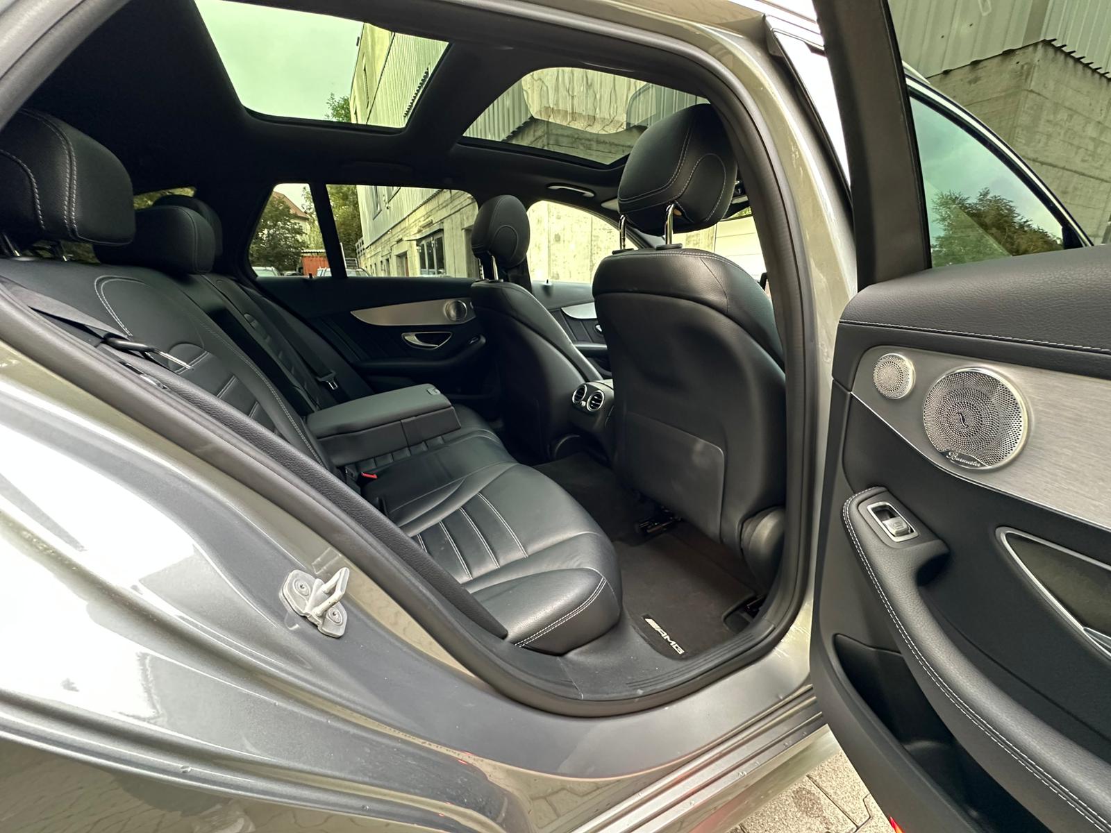 MERCEDES-BENZ C 400 AMG Line 4Matic 7G-Tronic-image-16