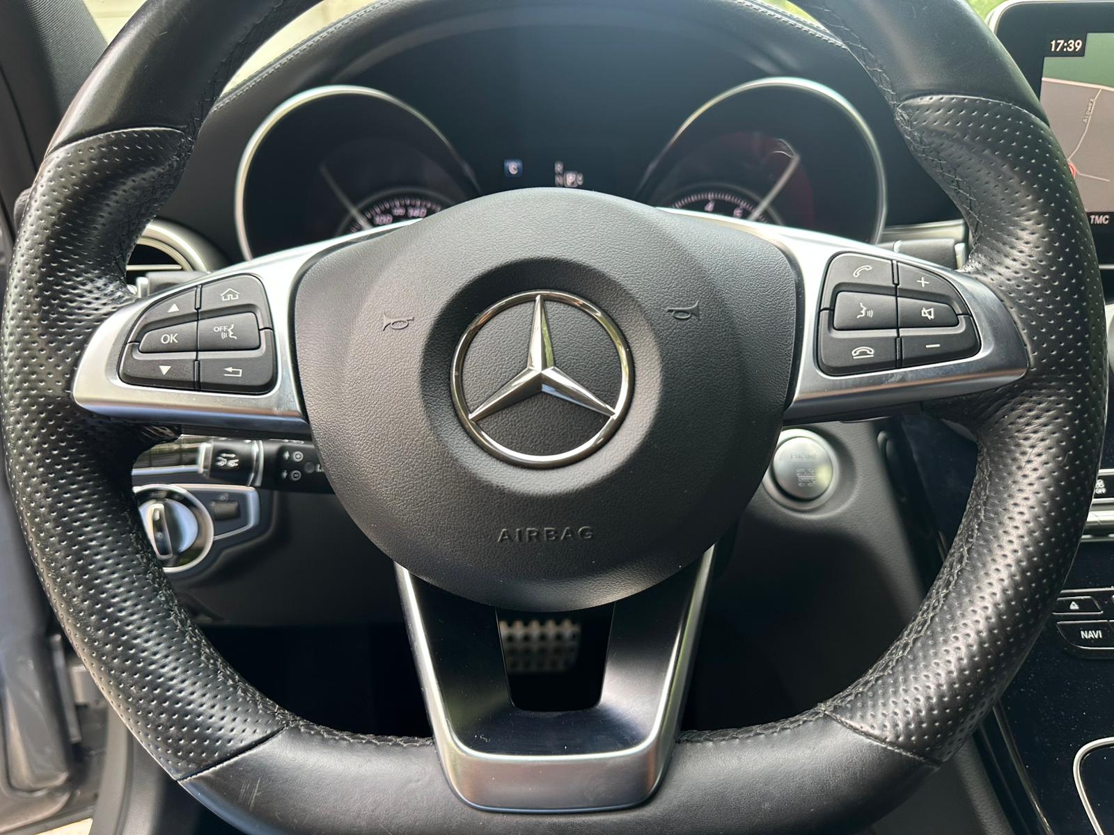MERCEDES-BENZ C 400 AMG Line 4Matic 7G-Tronic-image-23