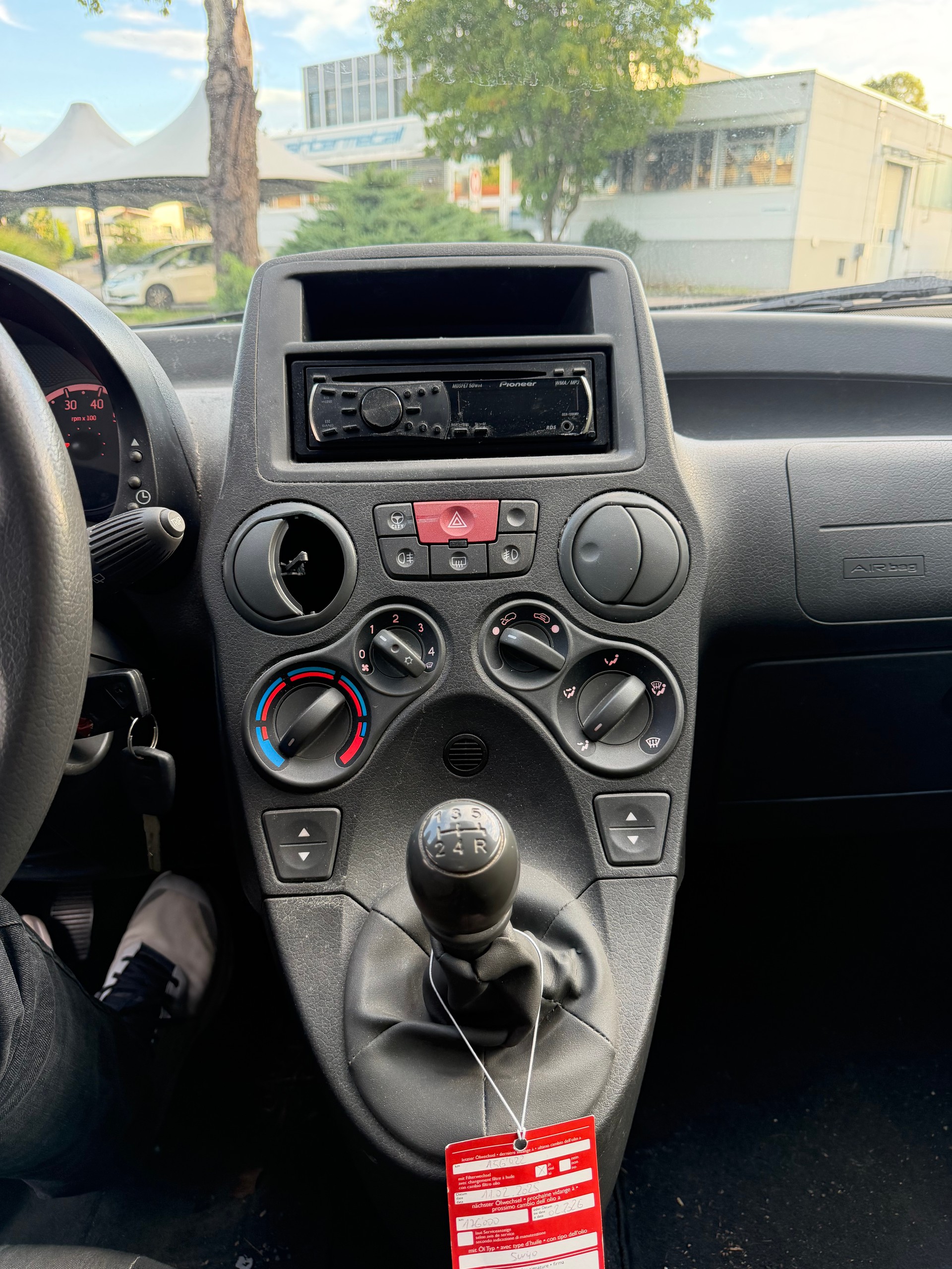 FIAT Panda 1.2 Climbing 4x4-image-10