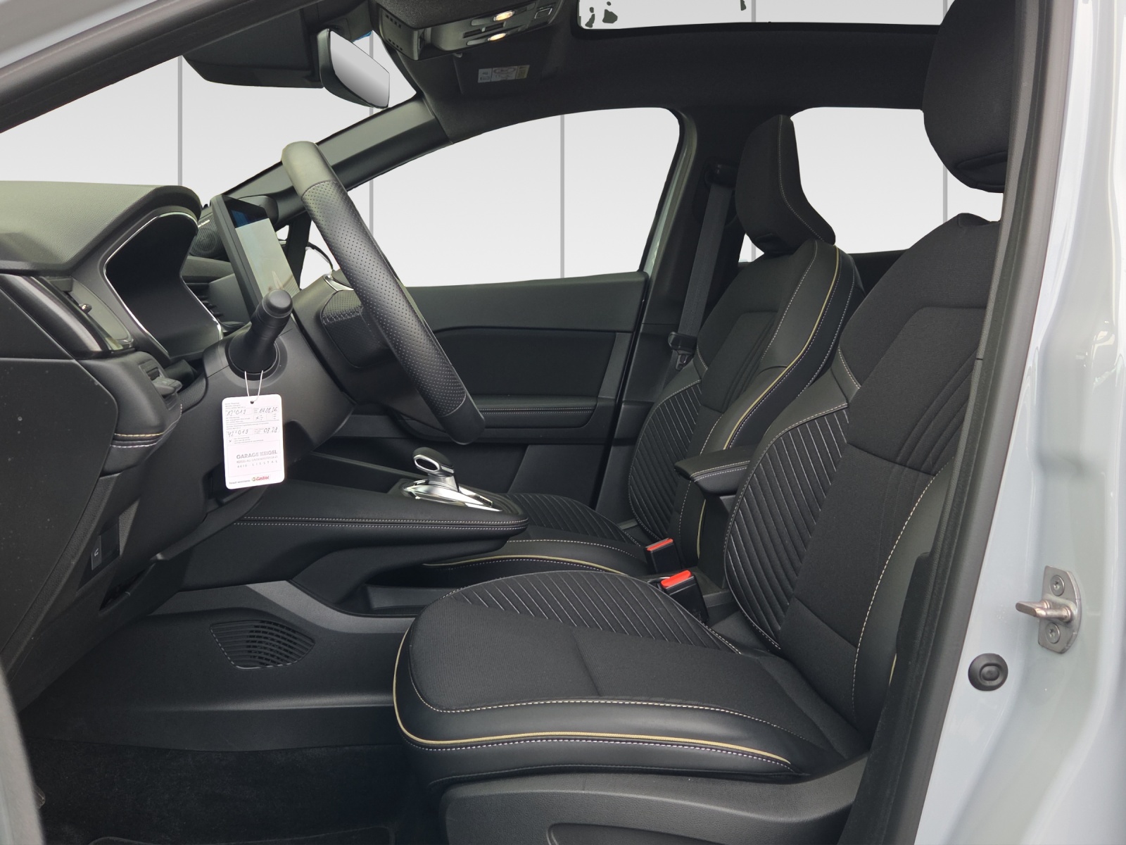 RENAULT Symbioz 1.6 E-Tech Iconic-image-6