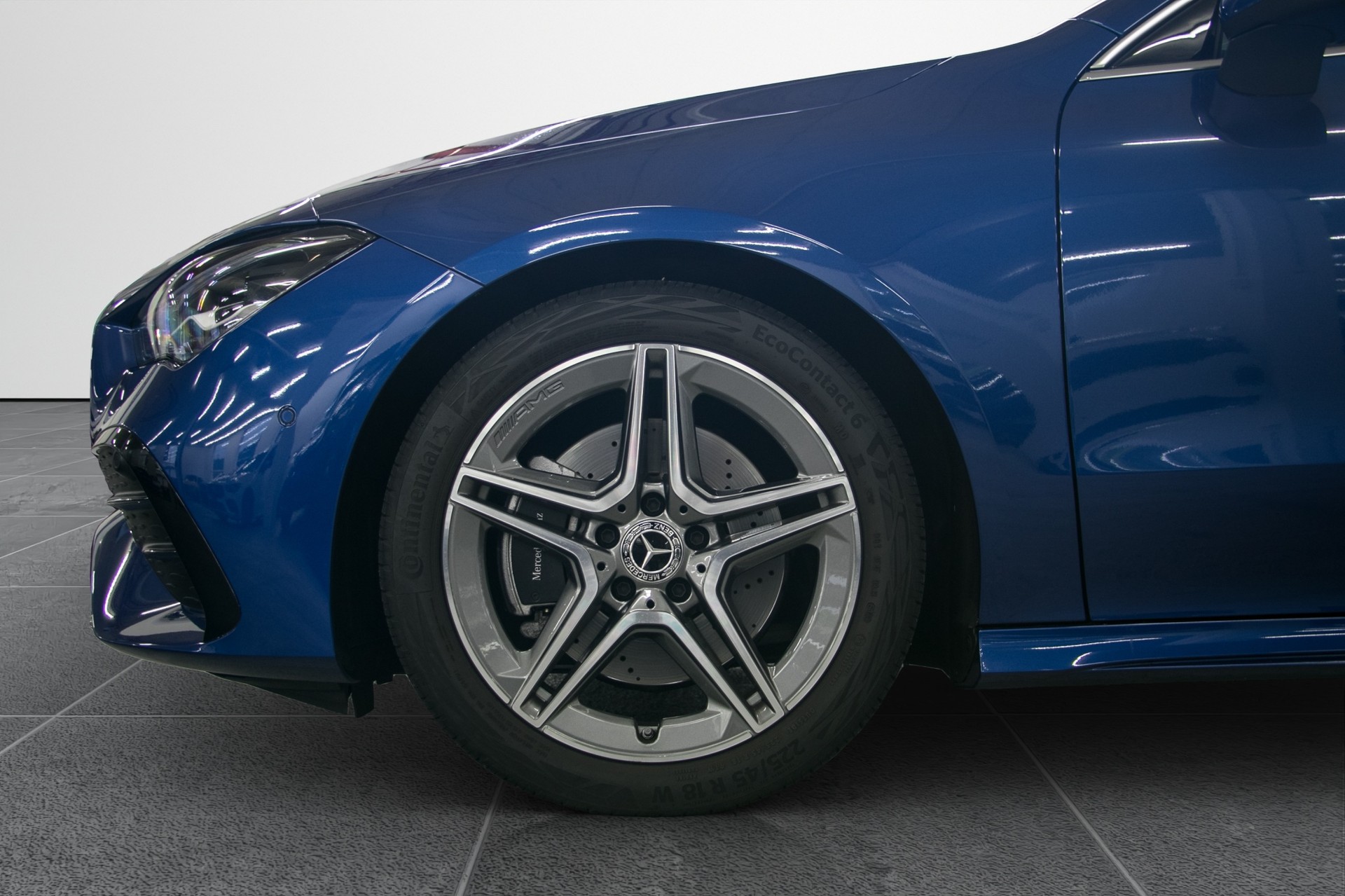 MERCEDES-BENZ CLA 220 d 8G-DCT-image-17