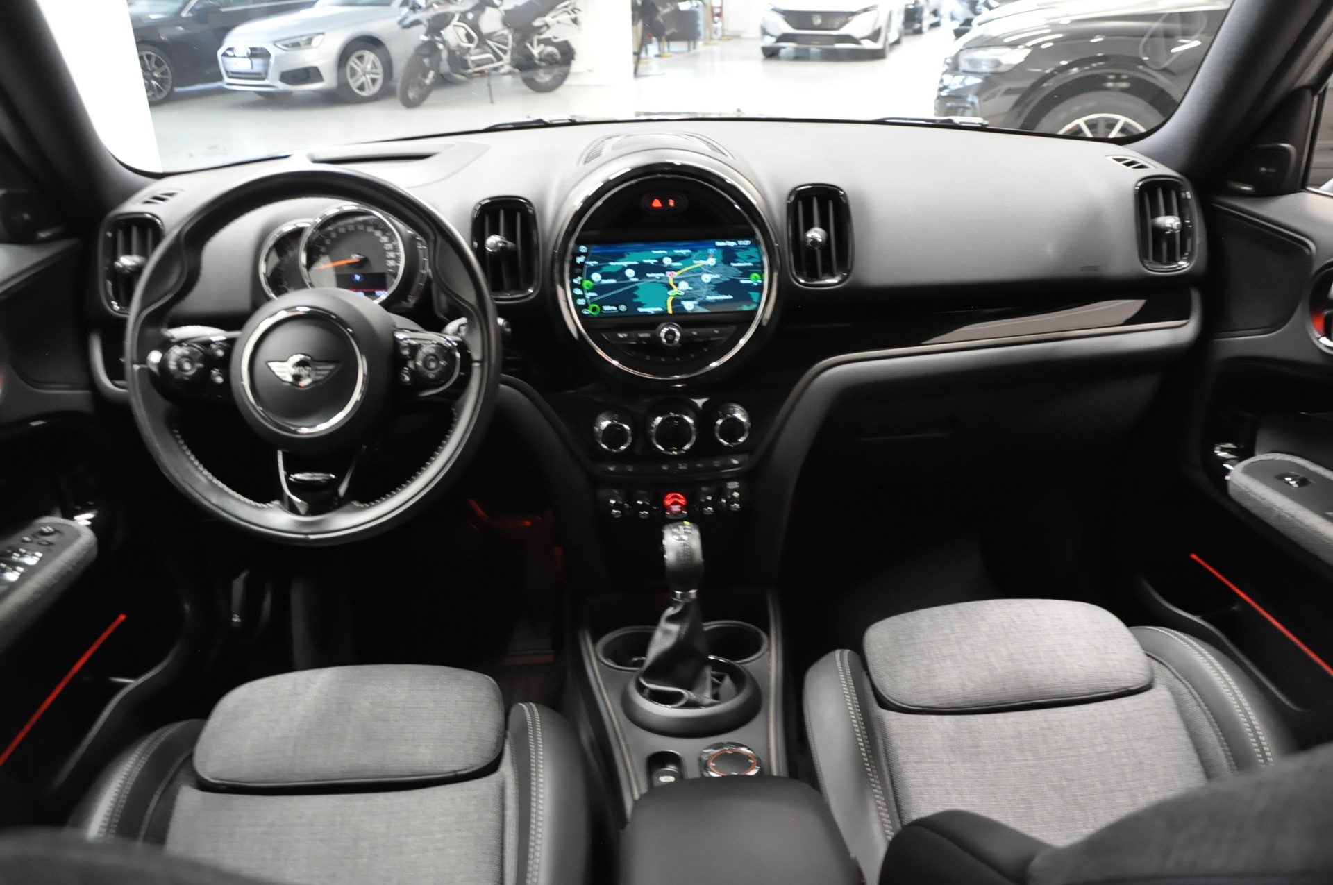 MINI Countryman Cooper S ALL4 Steptronic-image-17