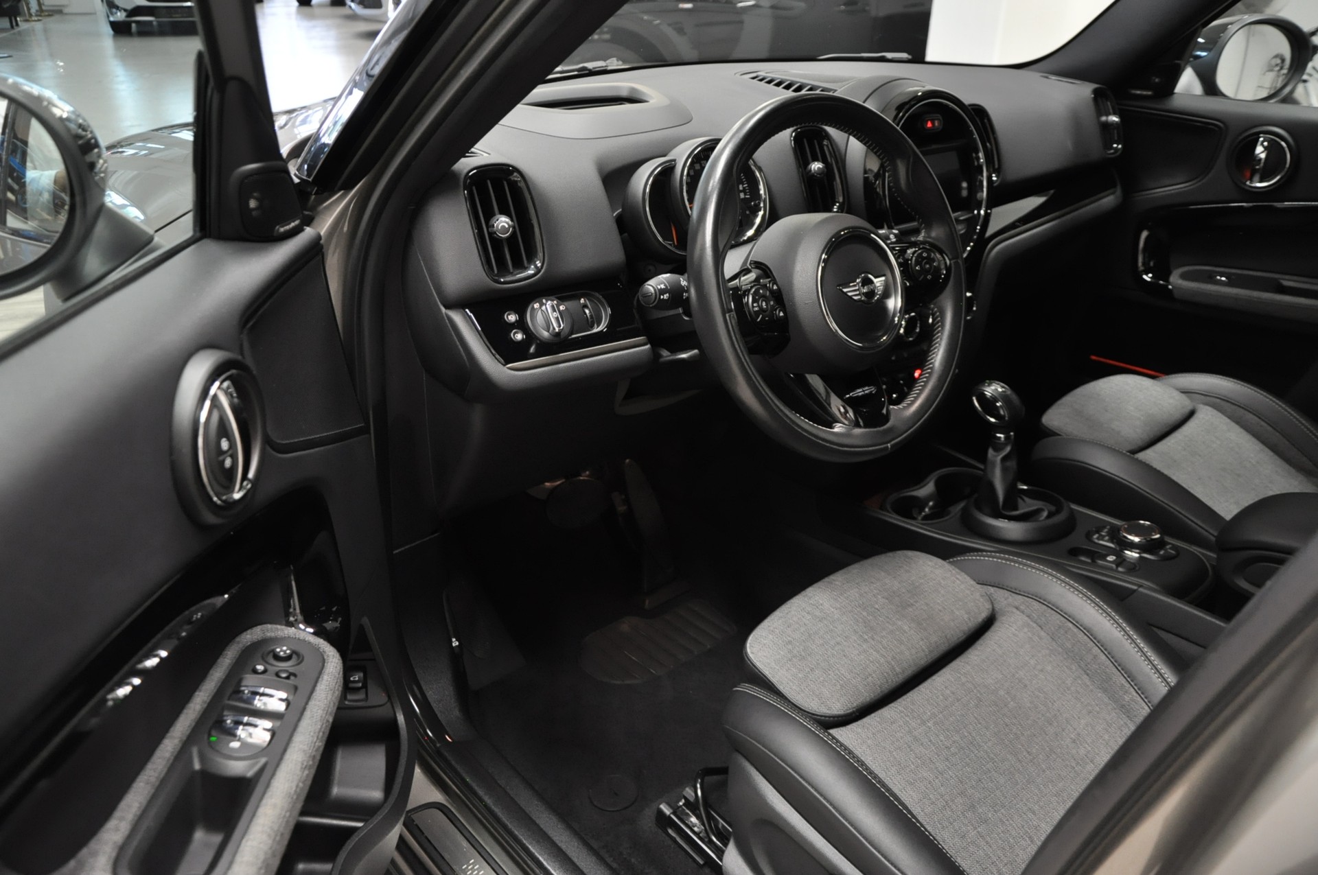 MINI Countryman Cooper S ALL4 Steptronic-image-10