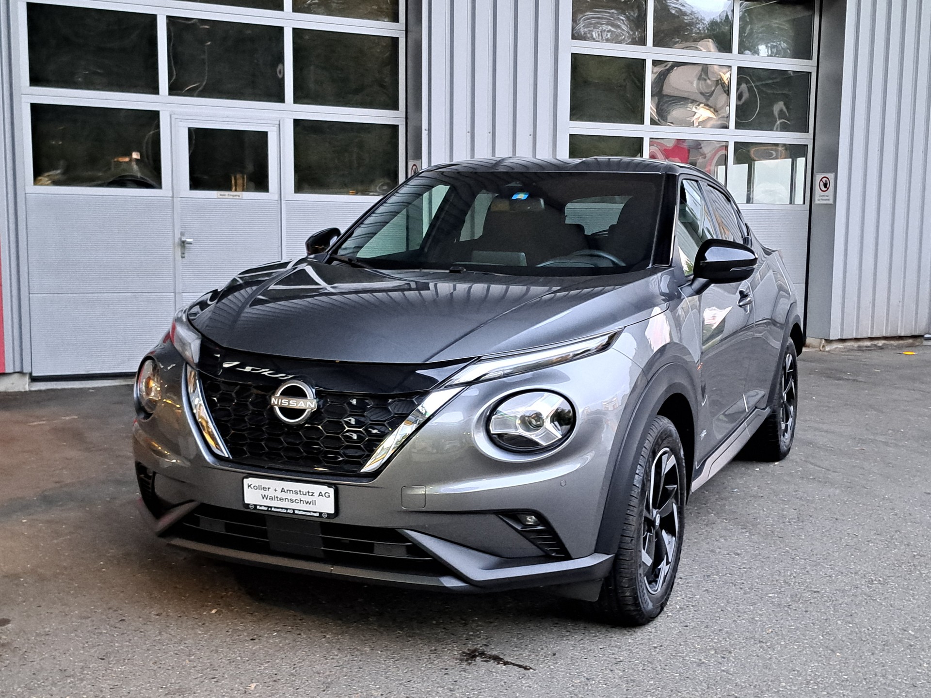 NISSAN Juke 1.6 FHEV N-Connecta-image-1